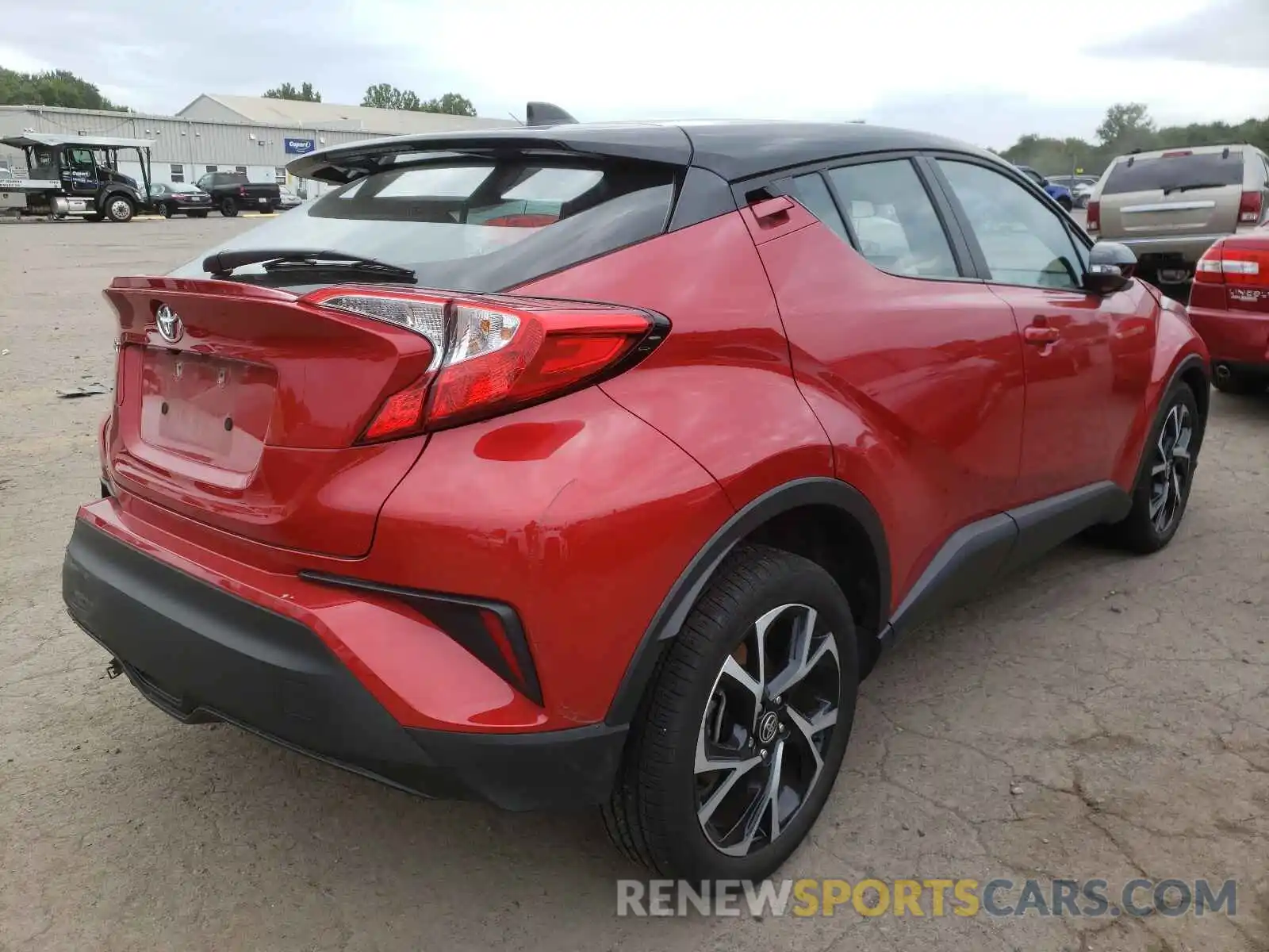 4 Photograph of a damaged car NMTKHMBX5LR112649 TOYOTA C-HR 2020