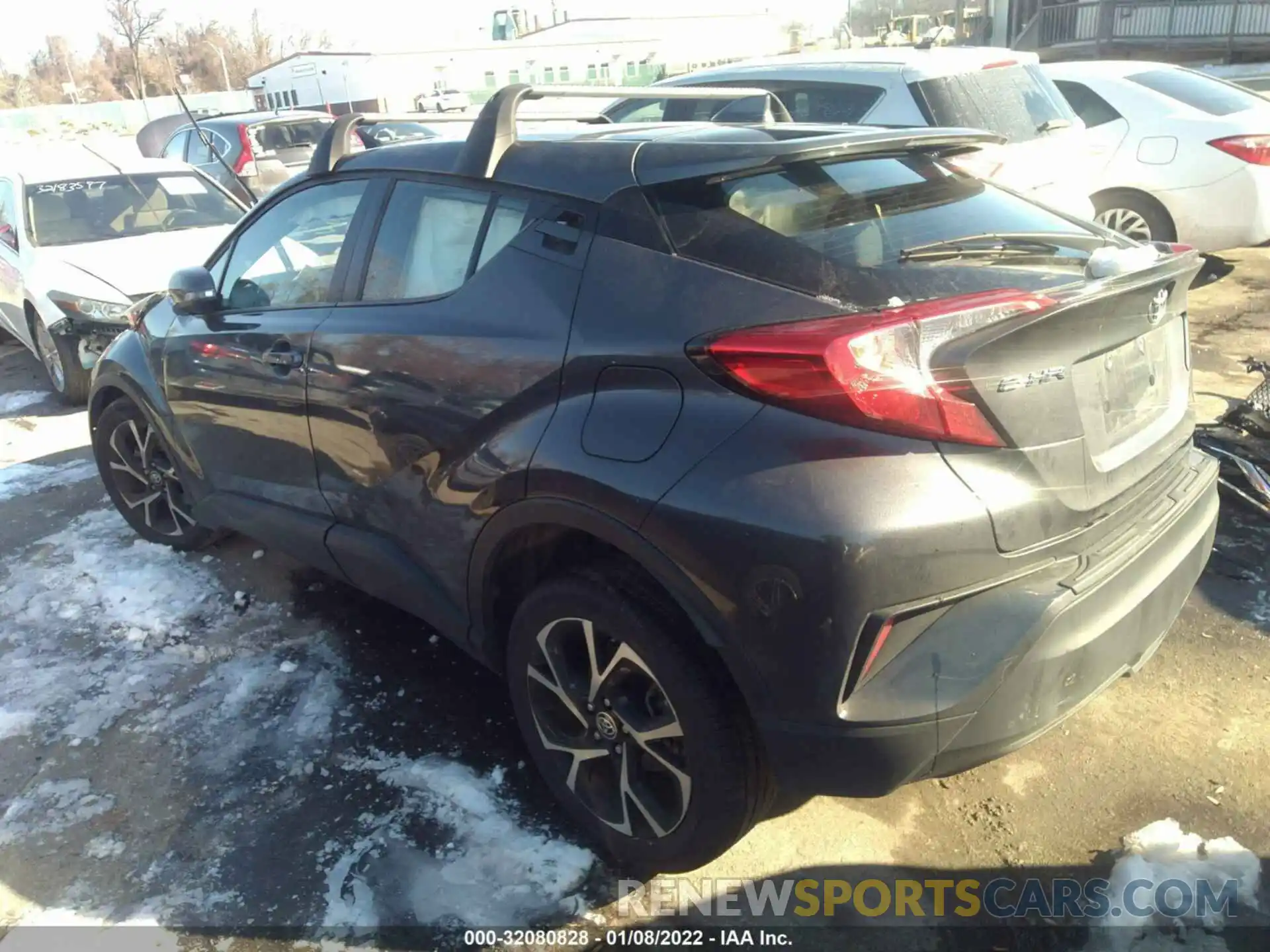 3 Photograph of a damaged car NMTKHMBX5LR113591 TOYOTA C-HR 2020