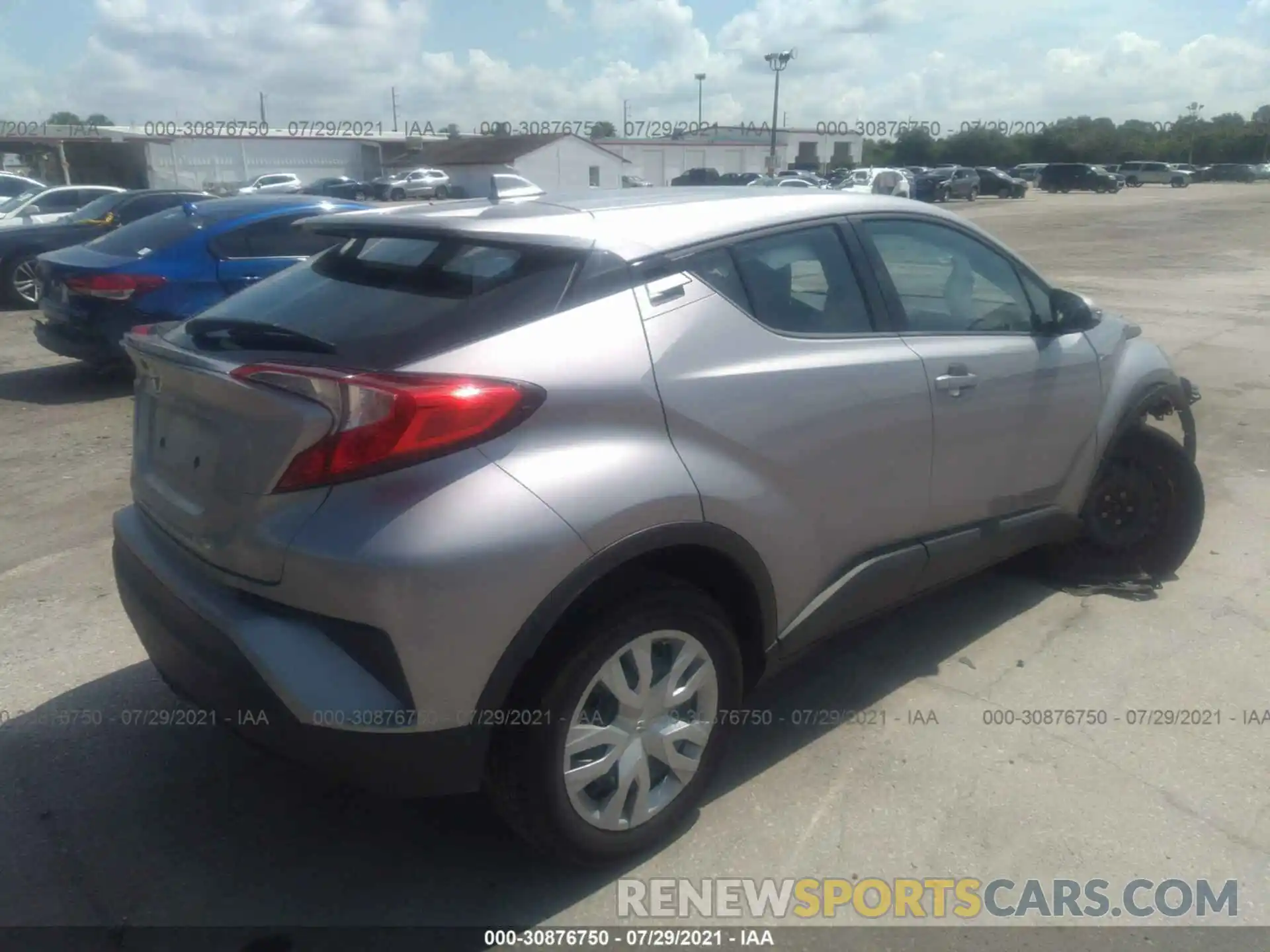 4 Photograph of a damaged car NMTKHMBX5LR113963 TOYOTA C-HR 2020