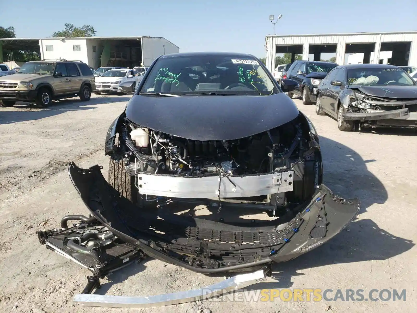 9 Photograph of a damaged car NMTKHMBX5LR116460 TOYOTA C-HR 2020