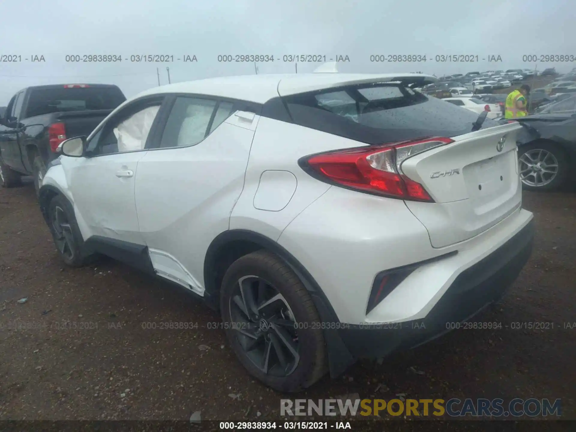 3 Photograph of a damaged car NMTKHMBX5LR118290 TOYOTA C-HR 2020