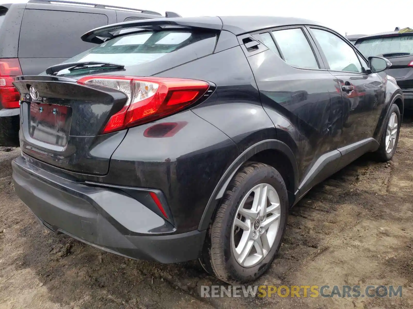 4 Photograph of a damaged car NMTKHMBX6LR107864 TOYOTA C-HR 2020