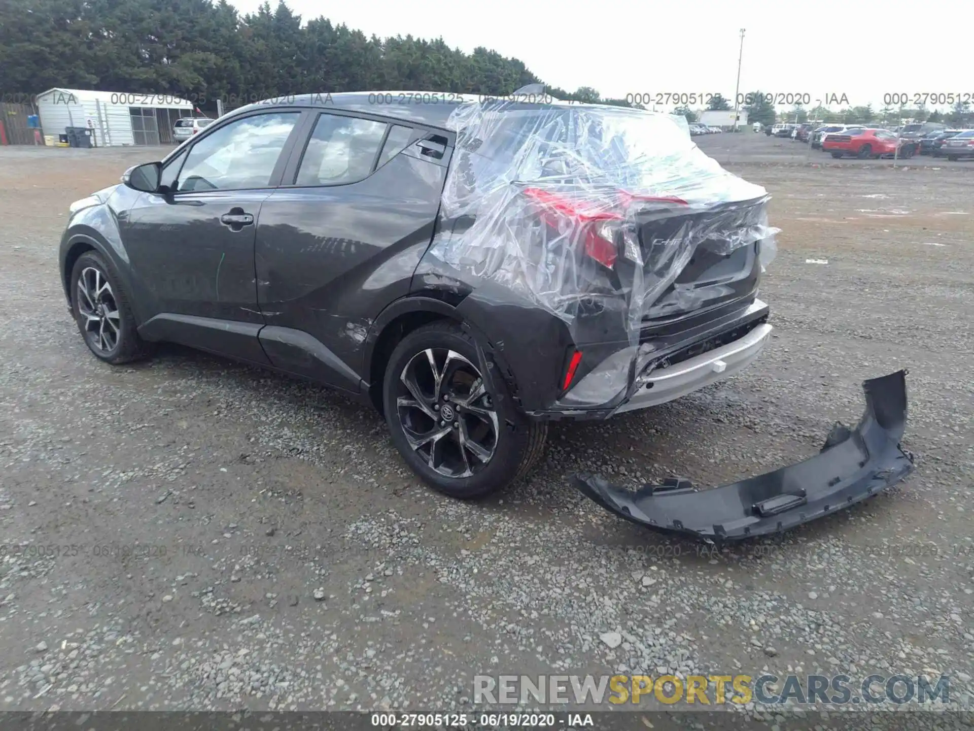 3 Photograph of a damaged car NMTKHMBX6LR109307 TOYOTA C-HR 2020