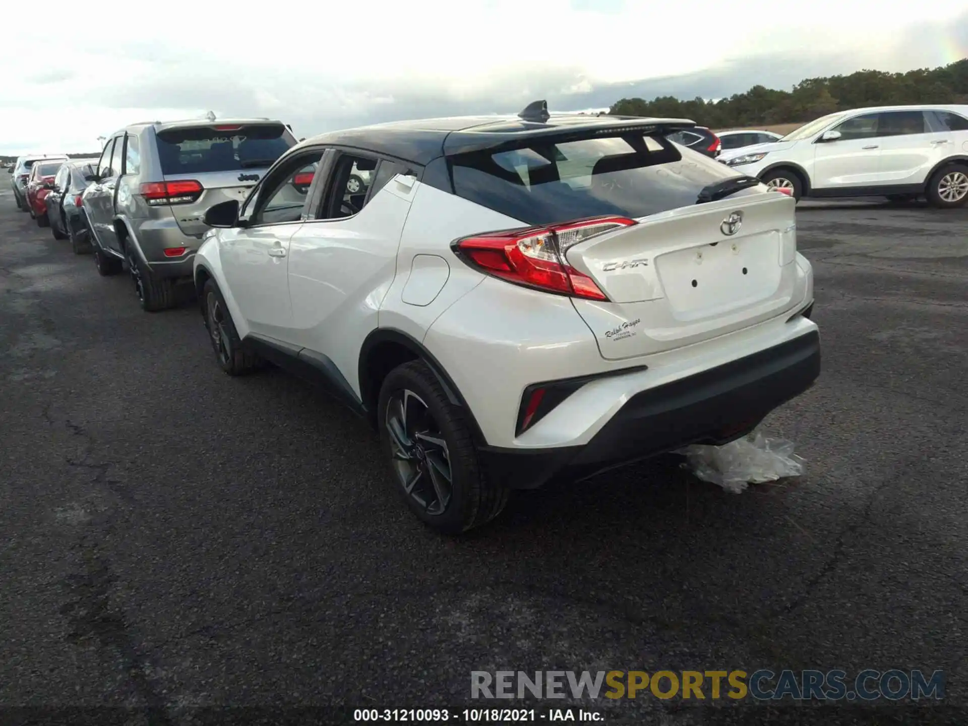 3 Photograph of a damaged car NMTKHMBX6LR109386 TOYOTA C-HR 2020