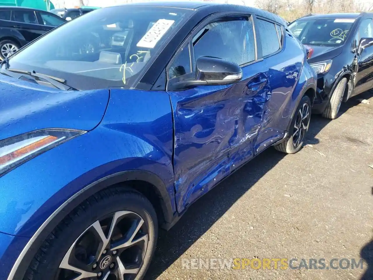 9 Photograph of a damaged car NMTKHMBX6LR112420 TOYOTA C-HR 2020