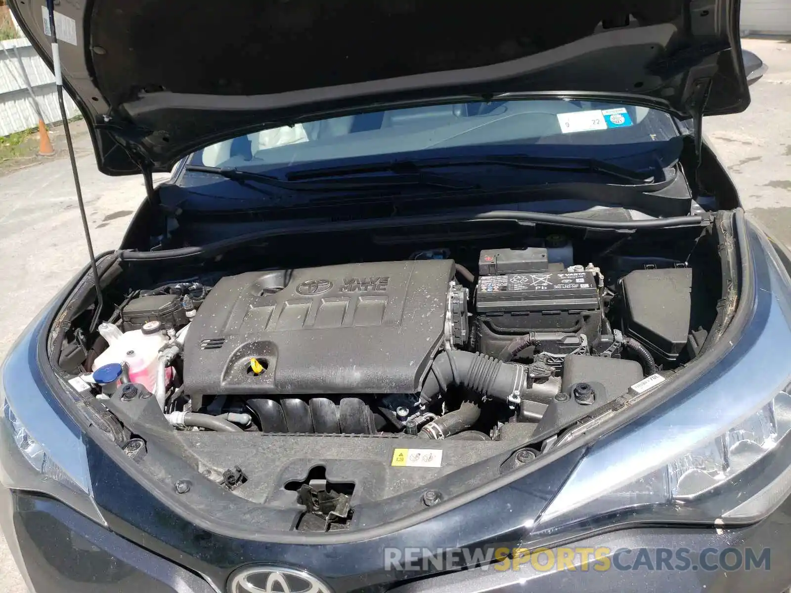 7 Photograph of a damaged car NMTKHMBX6LR112451 TOYOTA C-HR 2020