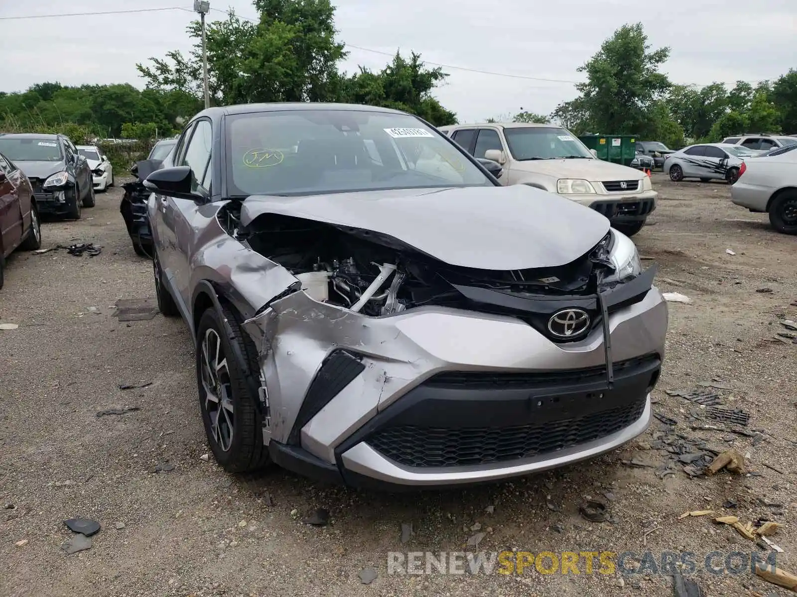 1 Photograph of a damaged car NMTKHMBX6LR113261 TOYOTA C-HR 2020