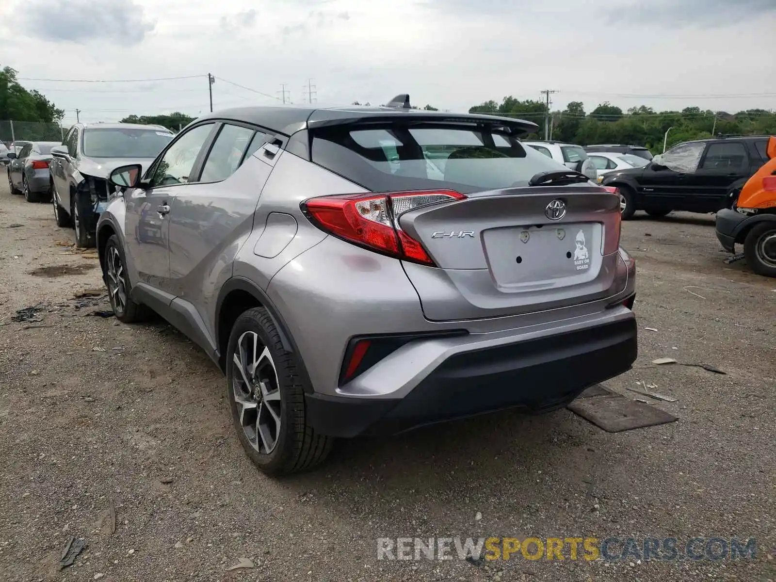 3 Photograph of a damaged car NMTKHMBX6LR113261 TOYOTA C-HR 2020