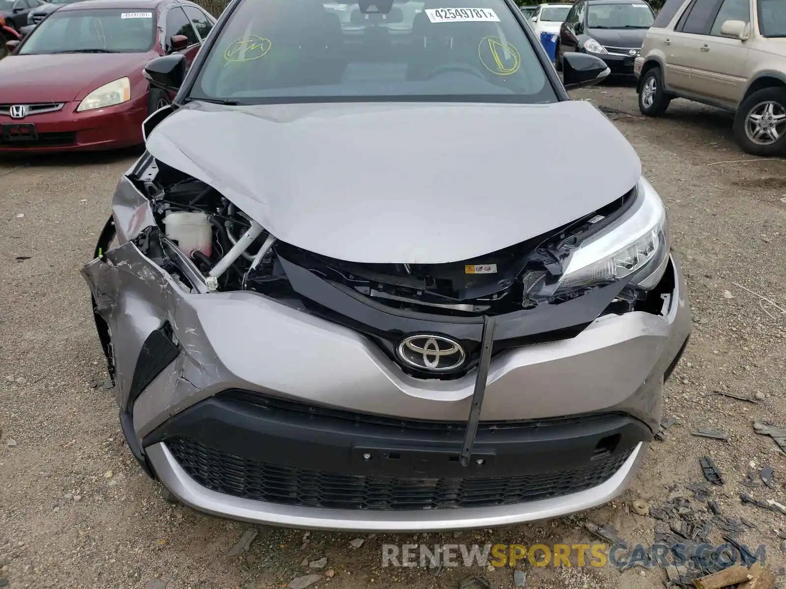 9 Photograph of a damaged car NMTKHMBX6LR113261 TOYOTA C-HR 2020