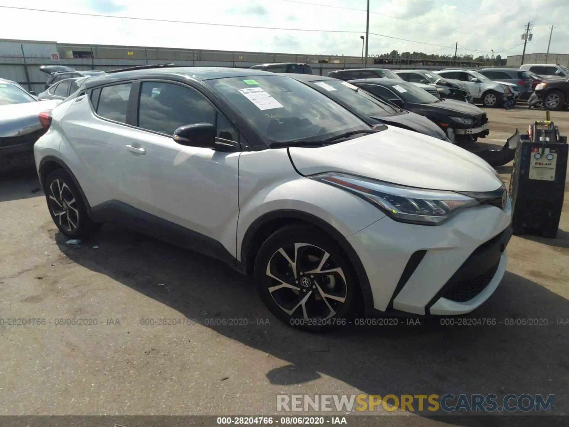 1 Фотография поврежденного автомобиля NMTKHMBX7LR105279 TOYOTA C-HR 2020