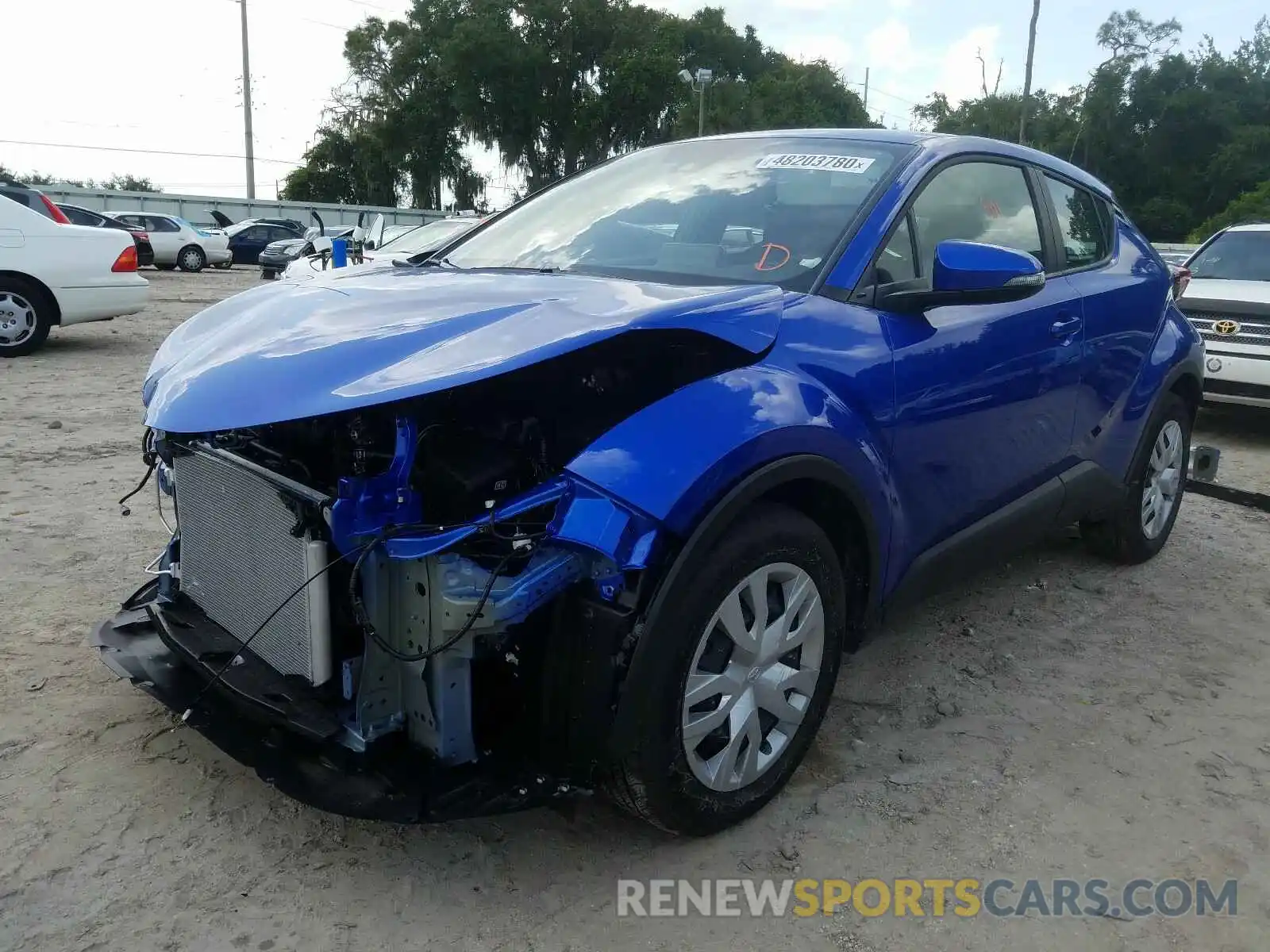 2 Photograph of a damaged car NMTKHMBX7LR111745 TOYOTA C-HR 2020