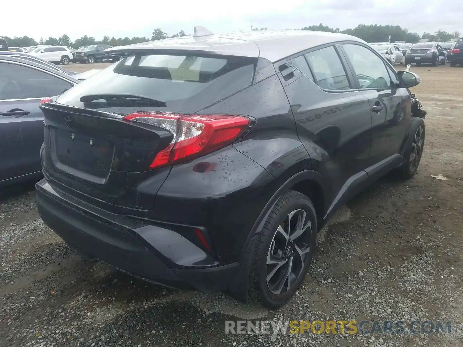 4 Photograph of a damaged car NMTKHMBX7LR112815 TOYOTA C-HR 2020