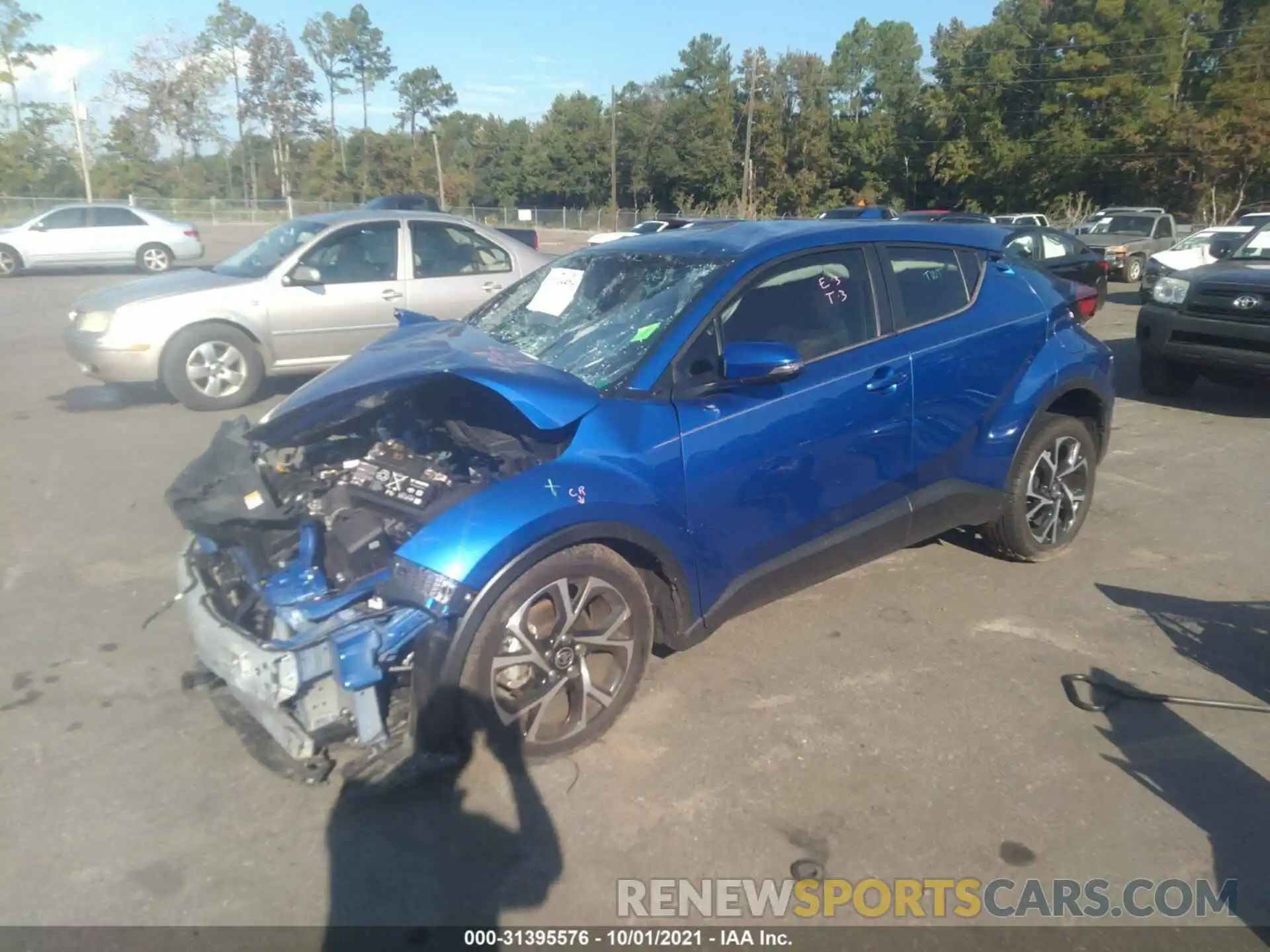 2 Photograph of a damaged car NMTKHMBX7LR115374 TOYOTA C-HR 2020