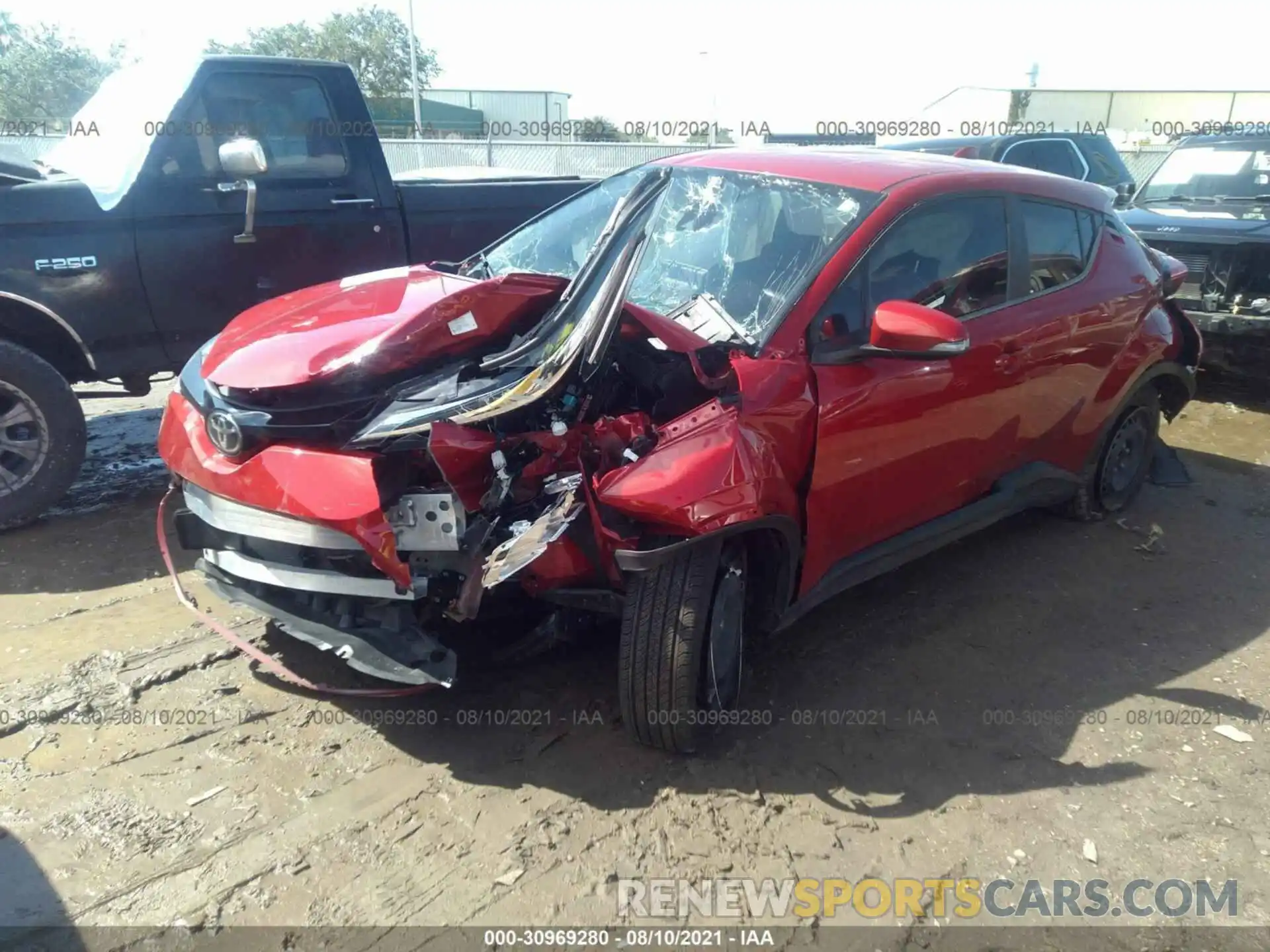 2 Photograph of a damaged car NMTKHMBX7LR115391 TOYOTA C-HR 2020