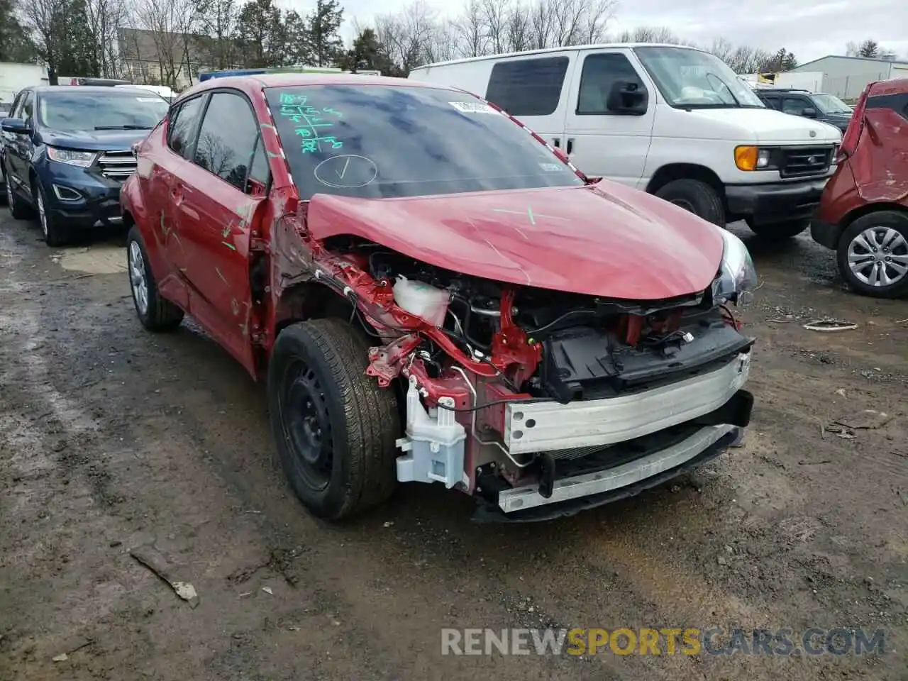 1 Photograph of a damaged car NMTKHMBX7LR115875 TOYOTA C-HR 2020