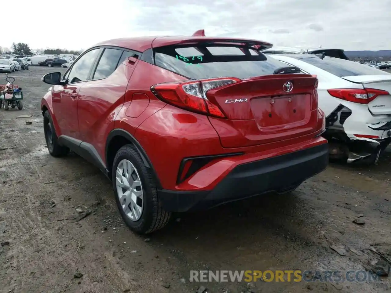 3 Photograph of a damaged car NMTKHMBX7LR115875 TOYOTA C-HR 2020