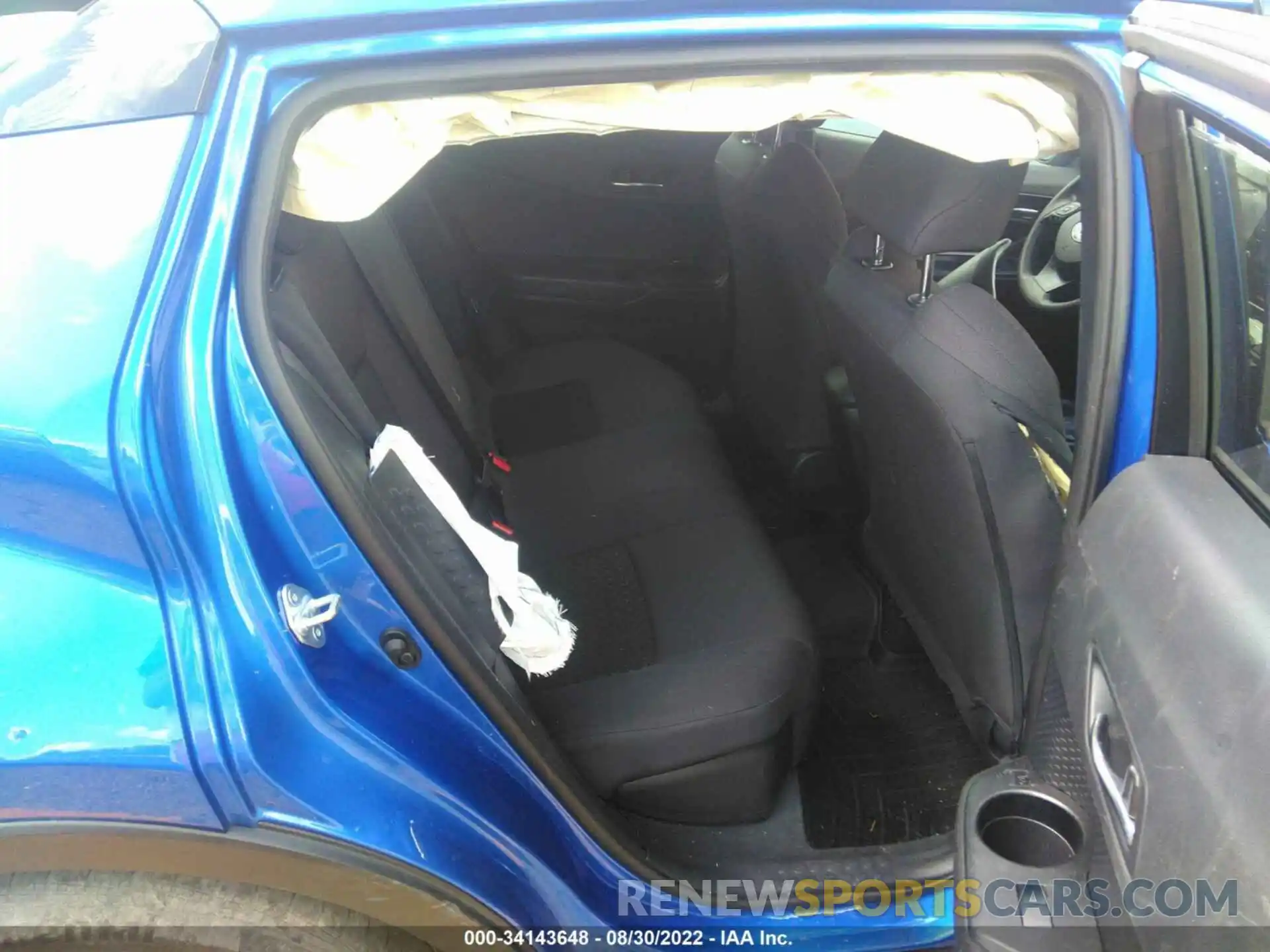 8 Photograph of a damaged car NMTKHMBX7LR116752 TOYOTA C-HR 2020