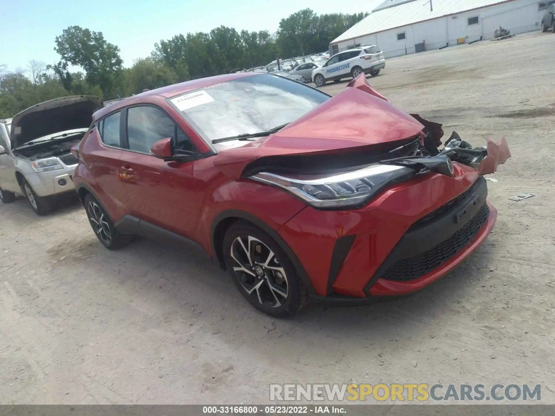 1 Photograph of a damaged car NMTKHMBX7LR117481 TOYOTA C-HR 2020