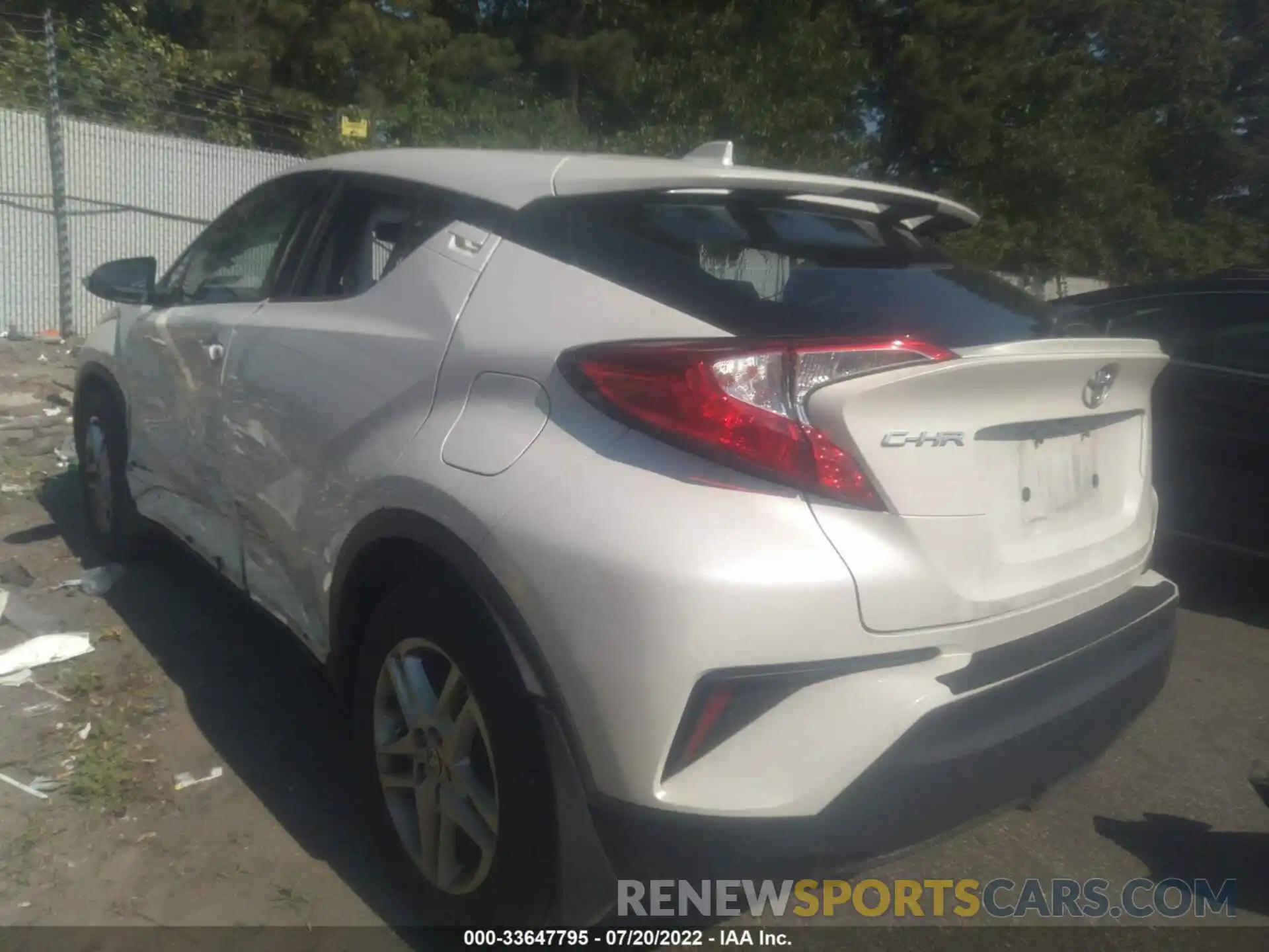 3 Photograph of a damaged car NMTKHMBX8LR103251 TOYOTA C-HR 2020