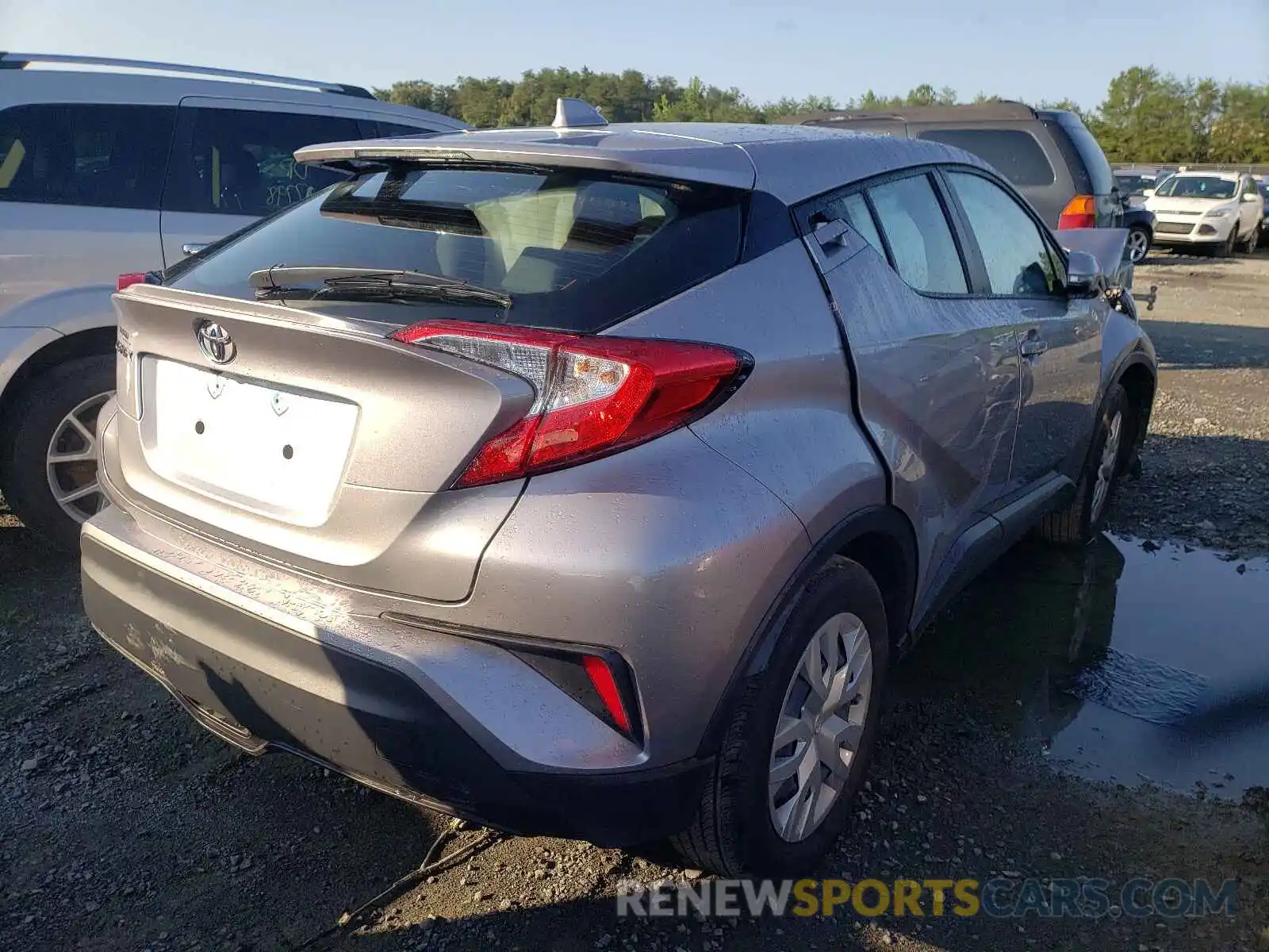 4 Photograph of a damaged car NMTKHMBX8LR103685 TOYOTA C-HR 2020