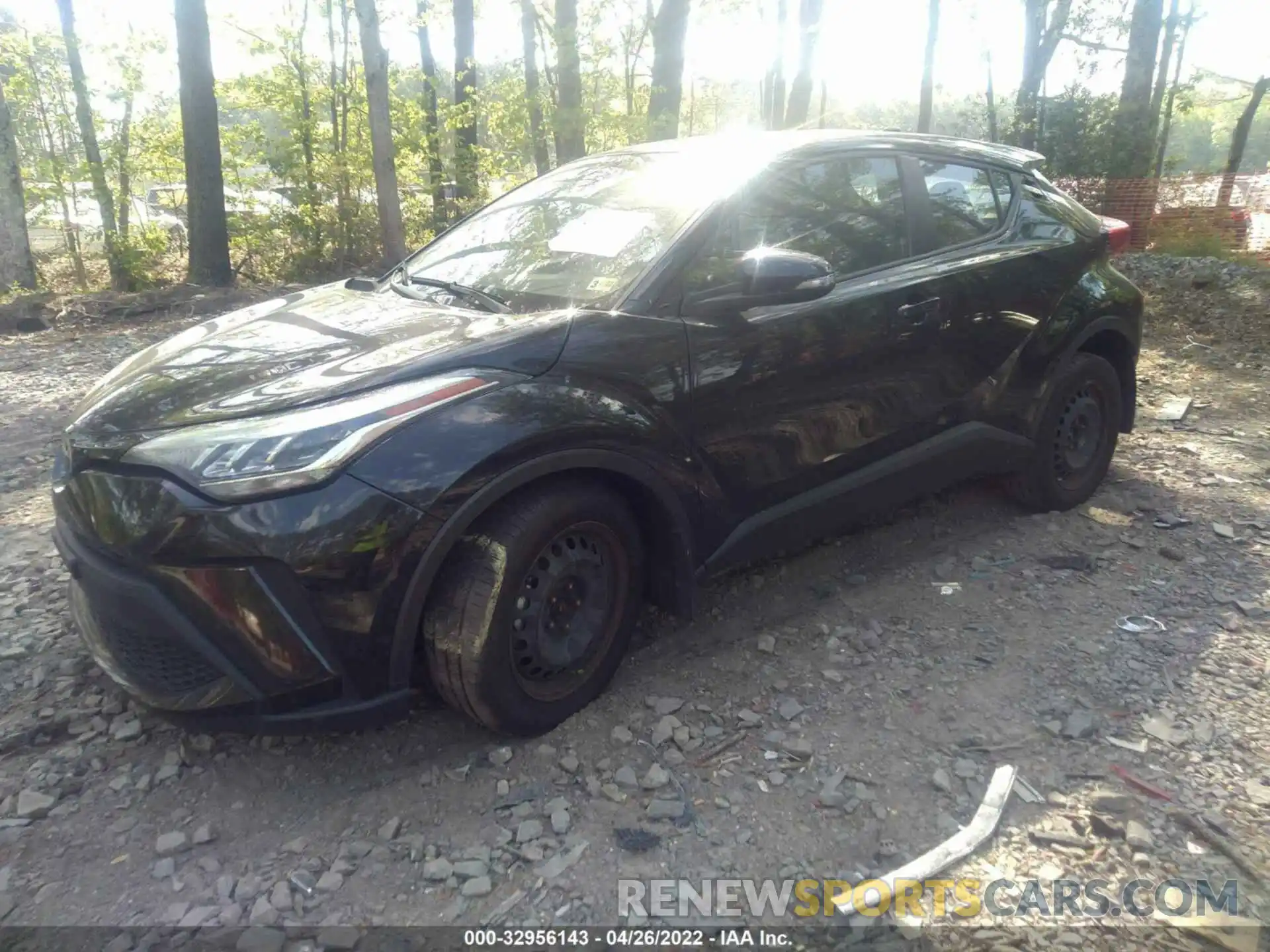 2 Photograph of a damaged car NMTKHMBX8LR104951 TOYOTA C-HR 2020