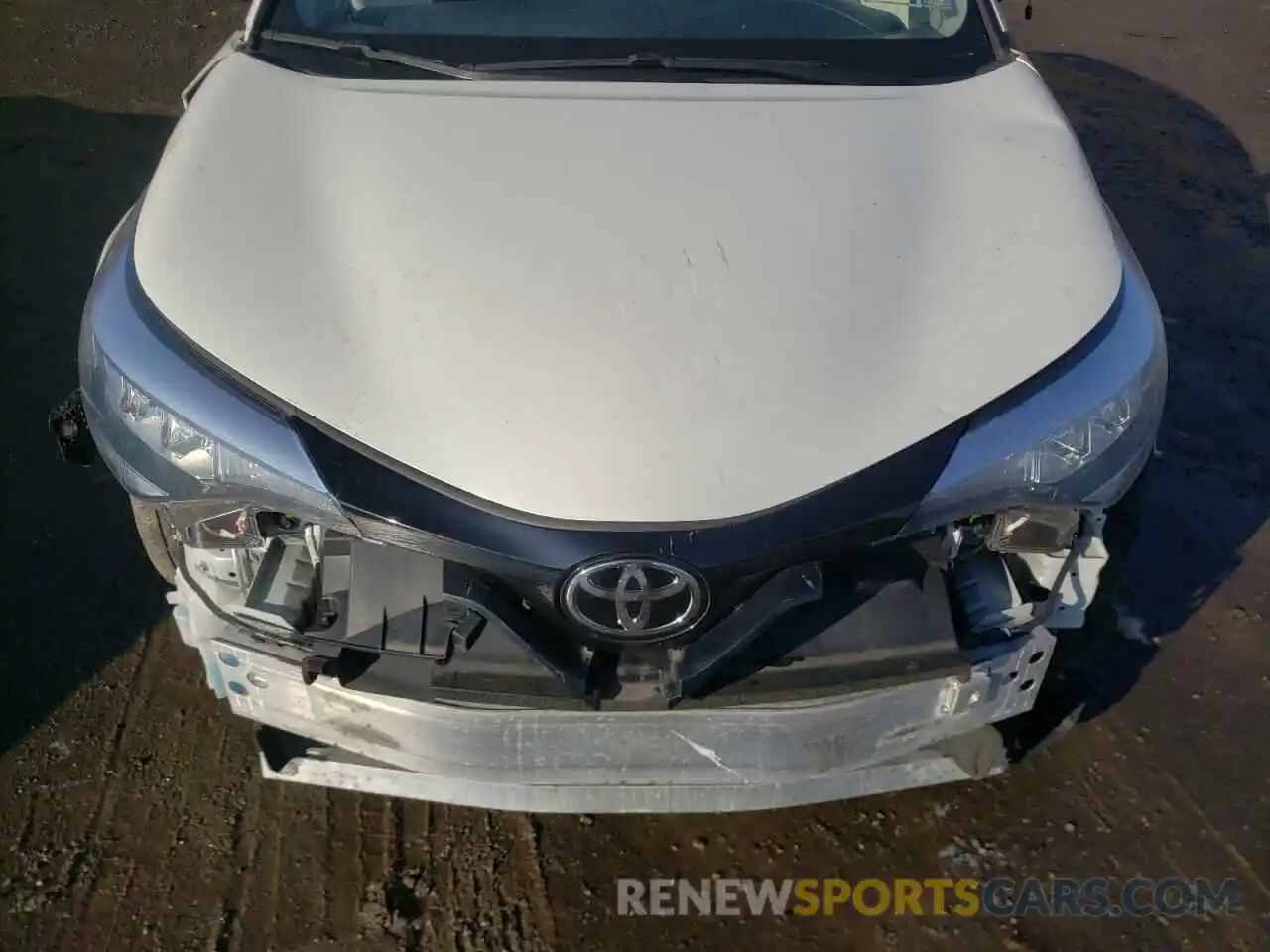 7 Photograph of a damaged car NMTKHMBX8LR107512 TOYOTA C-HR 2020