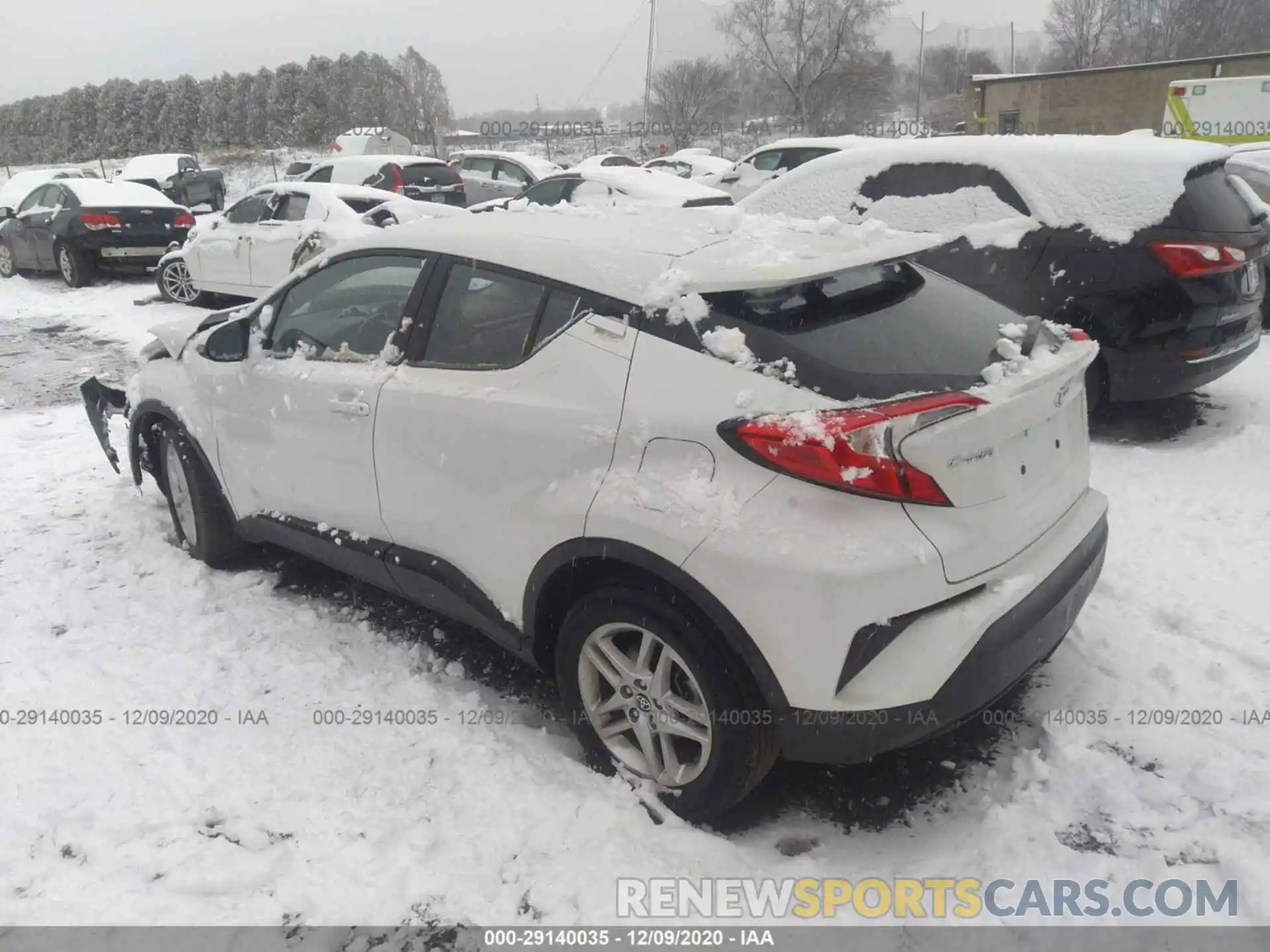 3 Photograph of a damaged car NMTKHMBX8LR107560 TOYOTA C-HR 2020