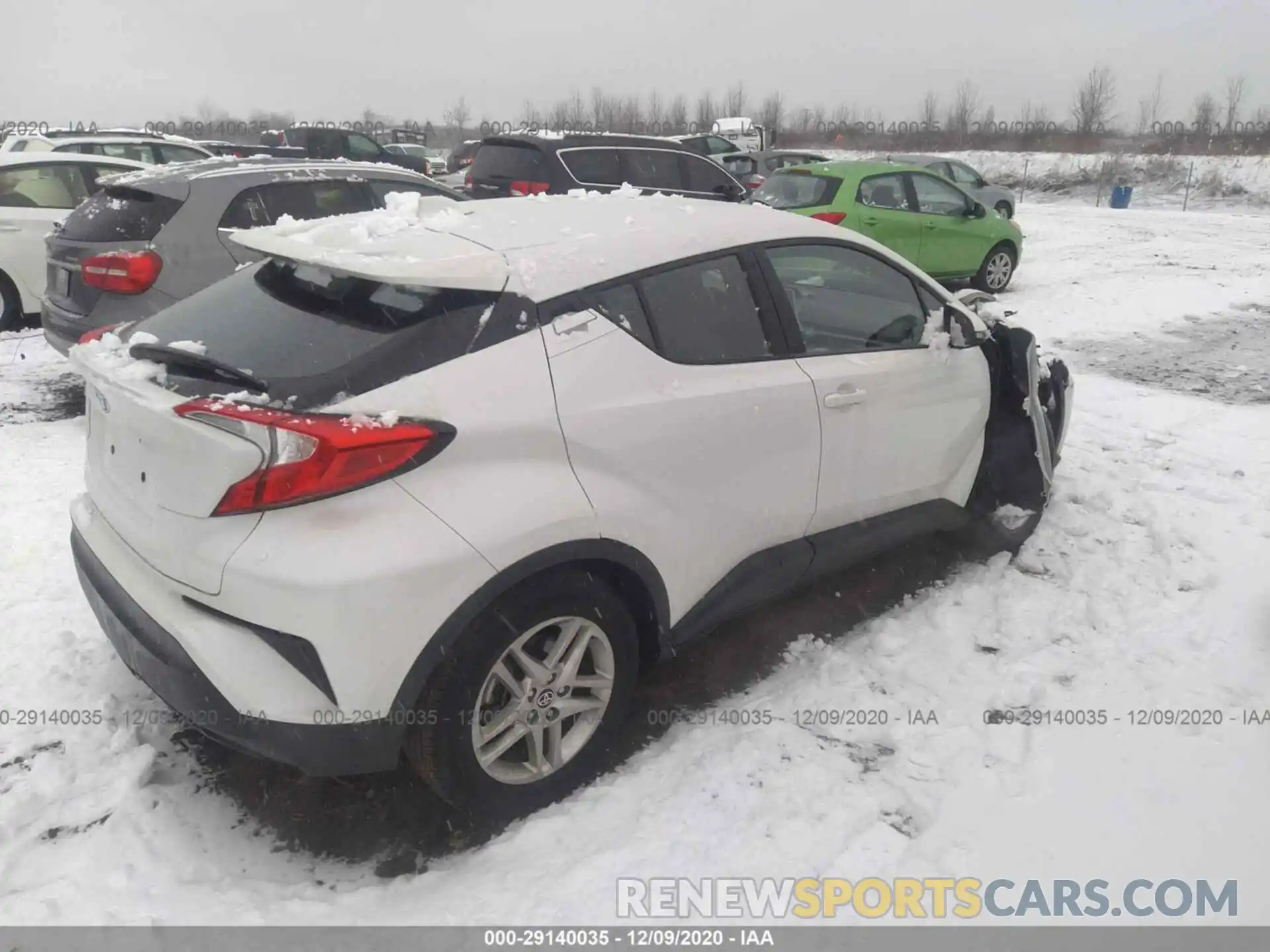 4 Photograph of a damaged car NMTKHMBX8LR107560 TOYOTA C-HR 2020