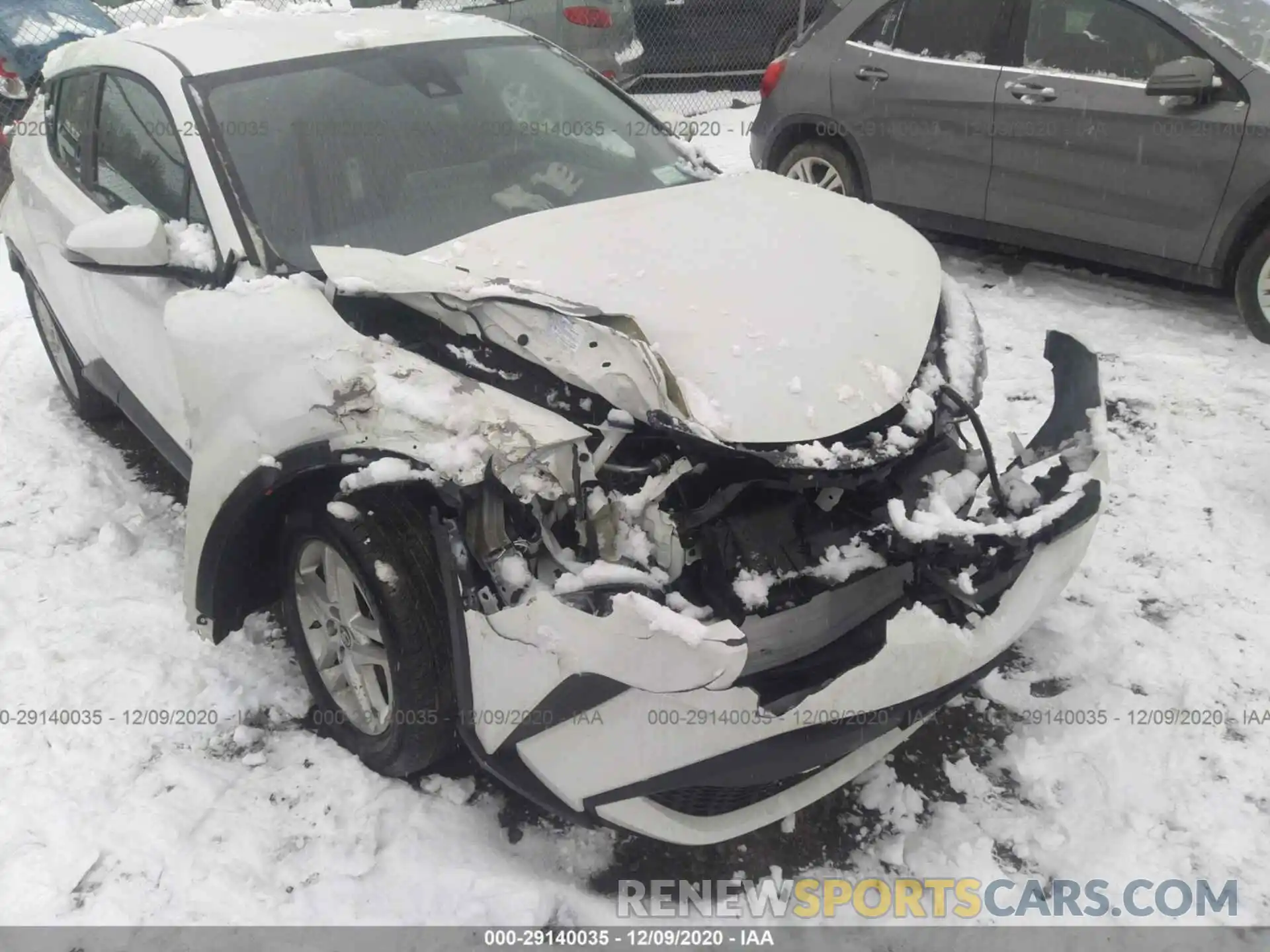 6 Photograph of a damaged car NMTKHMBX8LR107560 TOYOTA C-HR 2020