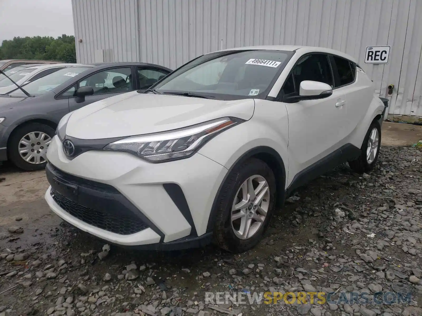 2 Photograph of a damaged car NMTKHMBX8LR108076 TOYOTA C-HR 2020