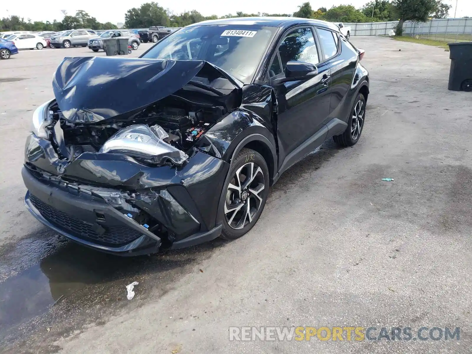 2 Photograph of a damaged car NMTKHMBX8LR109051 TOYOTA C-HR 2020