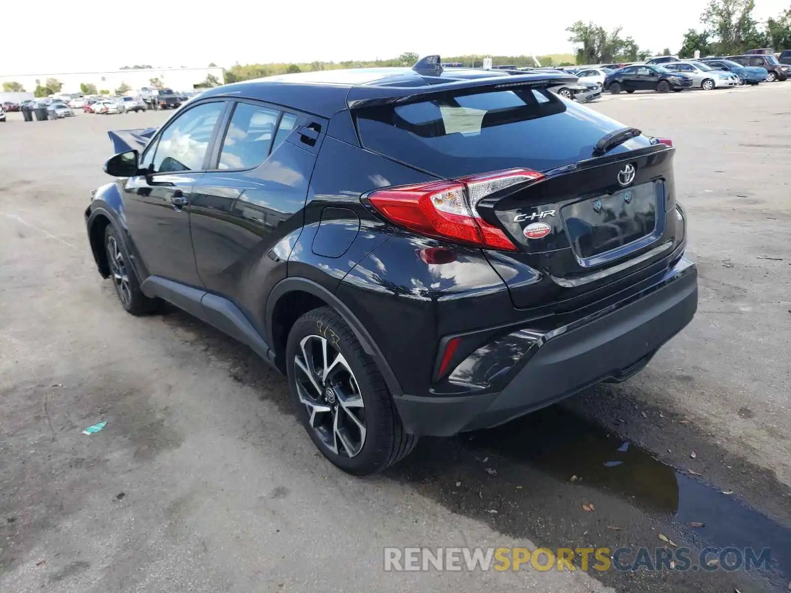 3 Photograph of a damaged car NMTKHMBX8LR109051 TOYOTA C-HR 2020