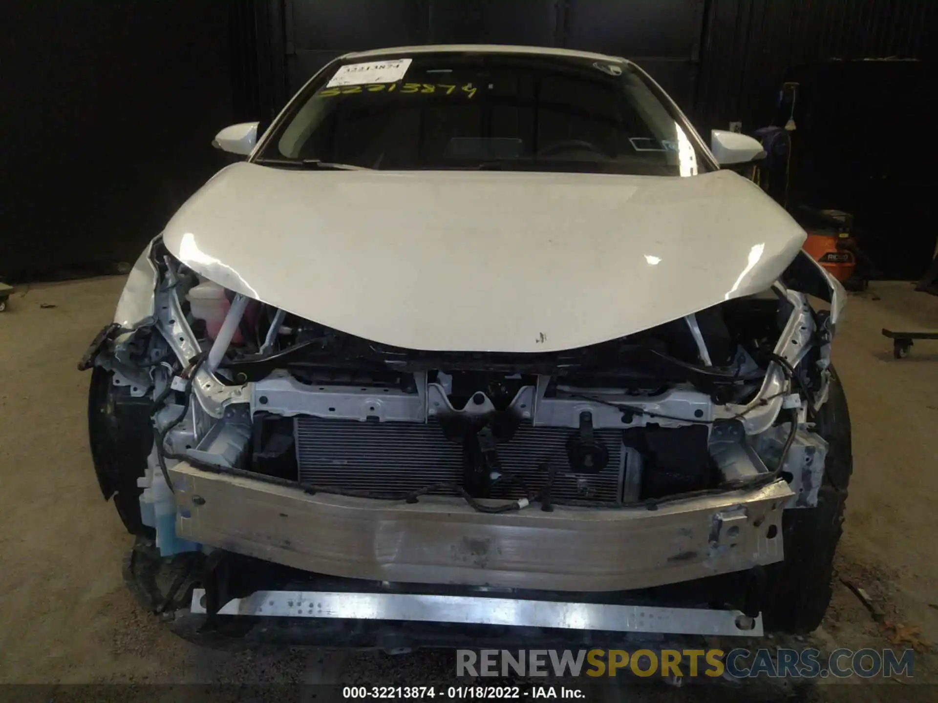 6 Photograph of a damaged car NMTKHMBX8LR109356 TOYOTA C-HR 2020