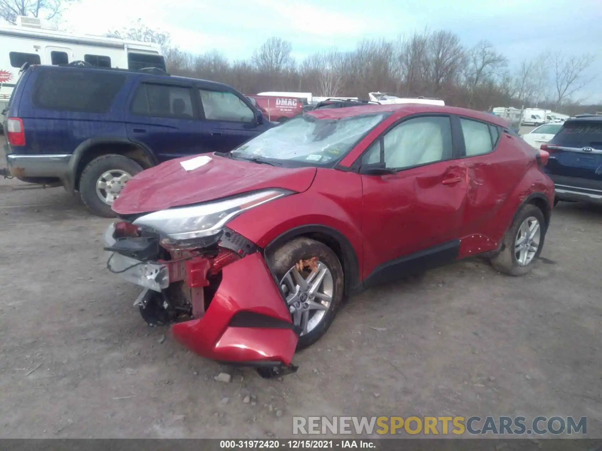 2 Photograph of a damaged car NMTKHMBX8LR109566 TOYOTA C-HR 2020