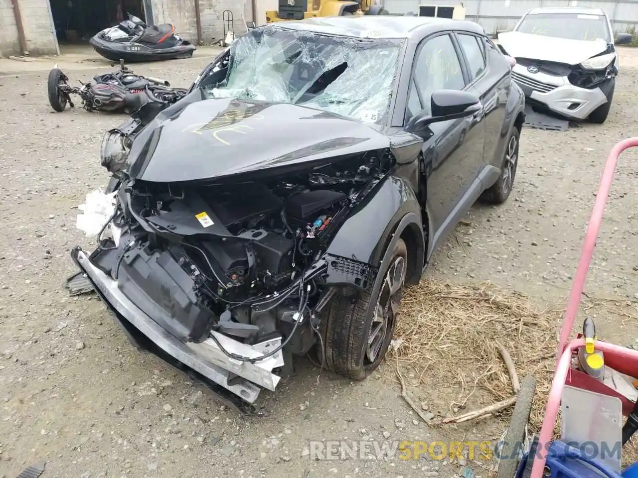 2 Photograph of a damaged car NMTKHMBX8LR112127 TOYOTA C-HR 2020