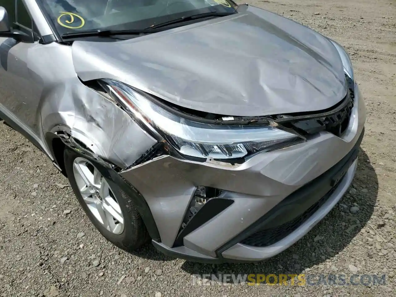 9 Photograph of a damaged car NMTKHMBX8LR115738 TOYOTA C-HR 2020