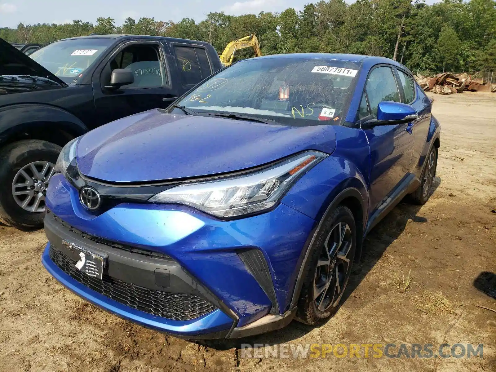 2 Photograph of a damaged car NMTKHMBX9LR102156 TOYOTA C-HR 2020