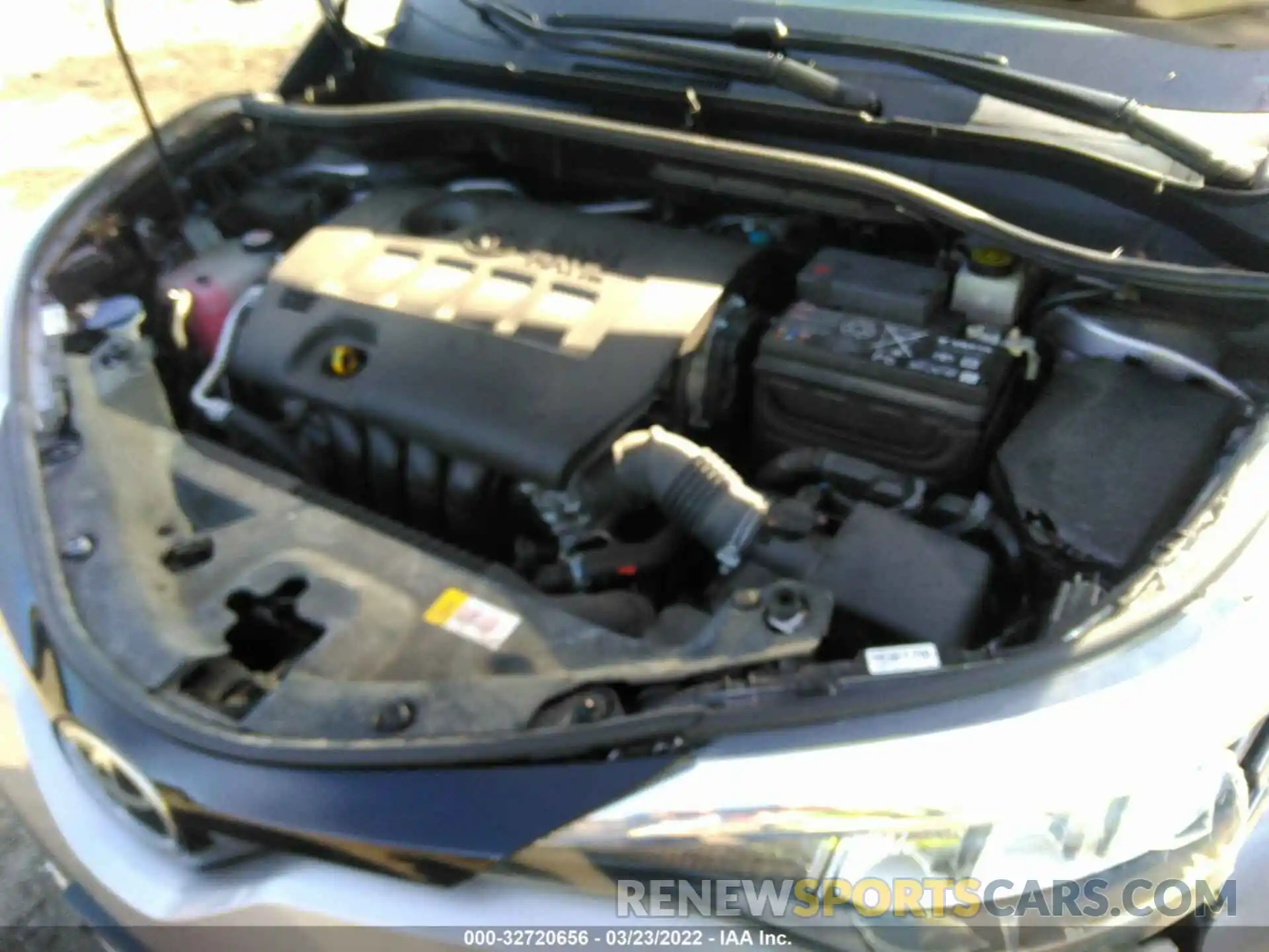 10 Photograph of a damaged car NMTKHMBX9LR103338 TOYOTA C-HR 2020