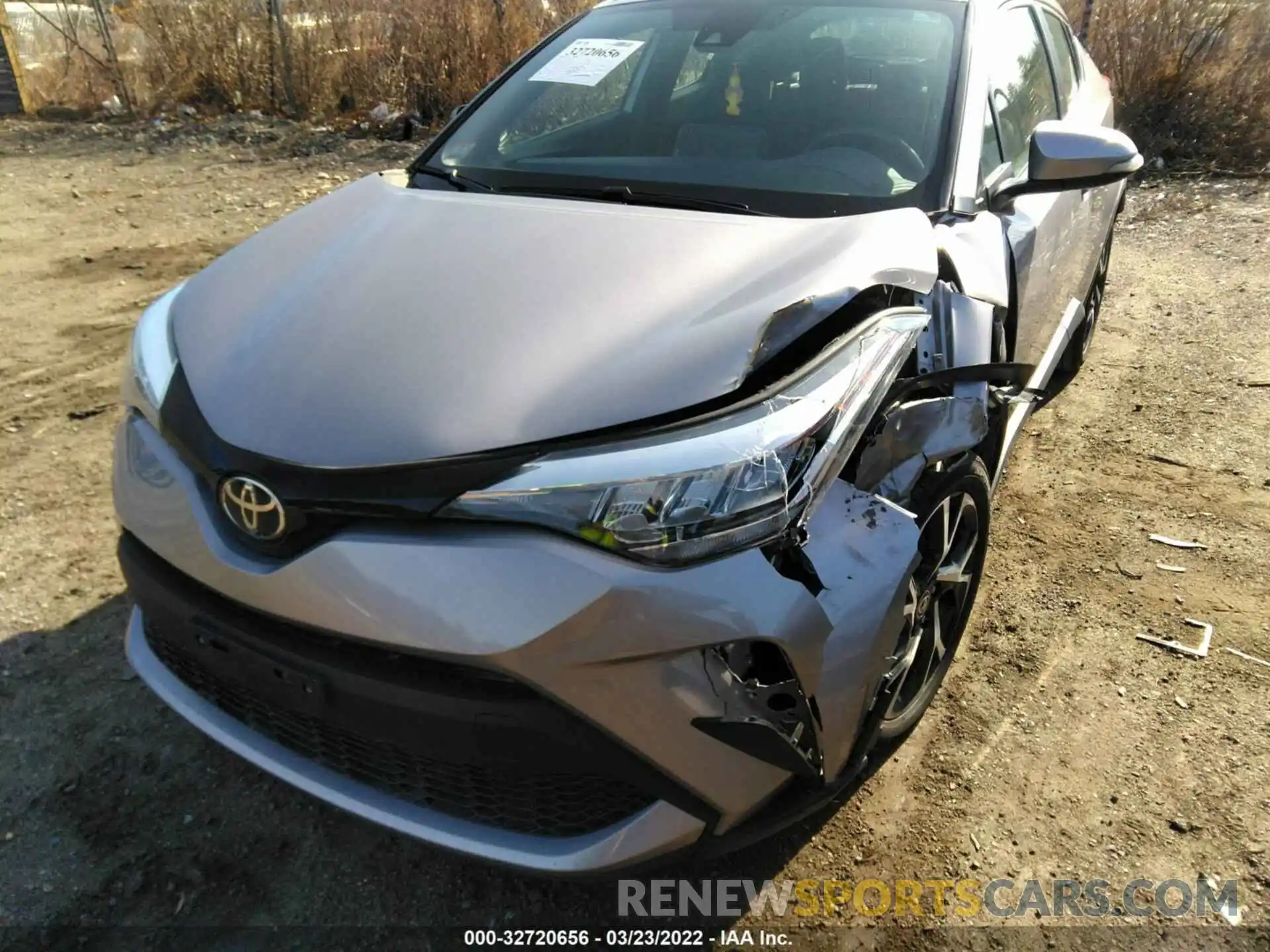 6 Photograph of a damaged car NMTKHMBX9LR103338 TOYOTA C-HR 2020