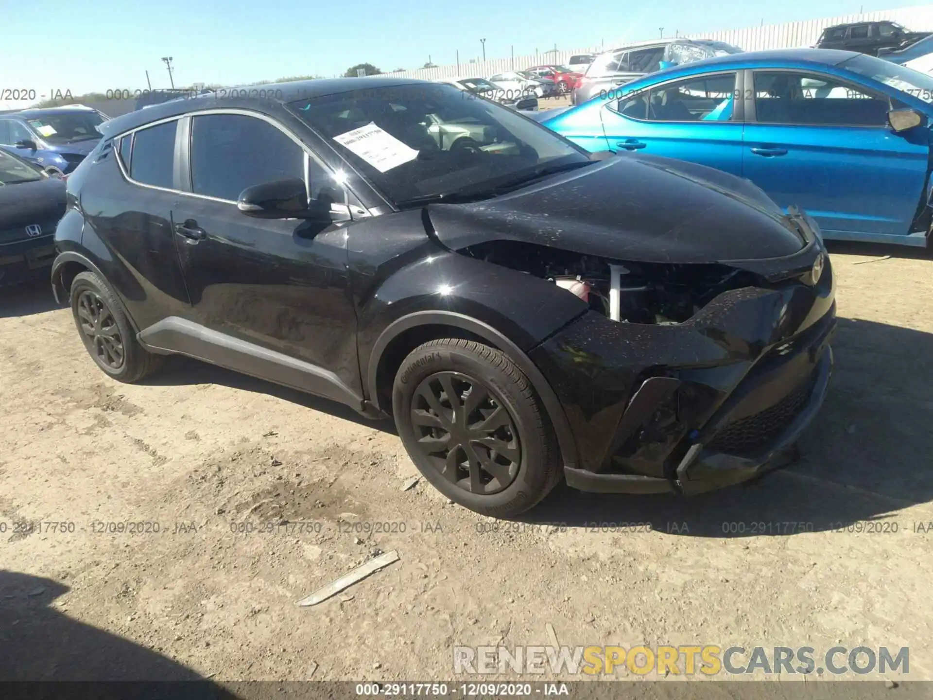 1 Photograph of a damaged car NMTKHMBX9LR104733 TOYOTA C-HR 2020