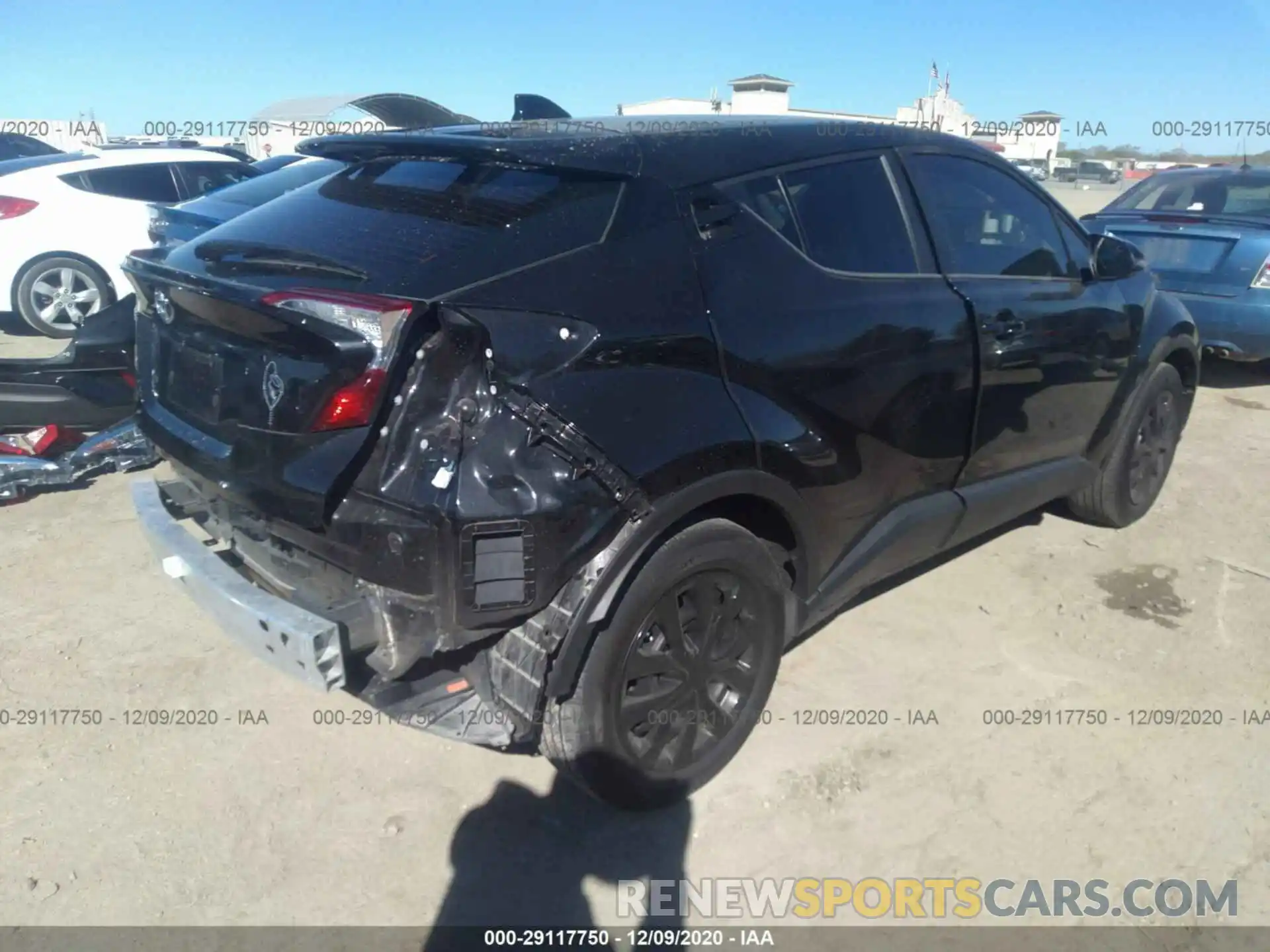 4 Photograph of a damaged car NMTKHMBX9LR104733 TOYOTA C-HR 2020