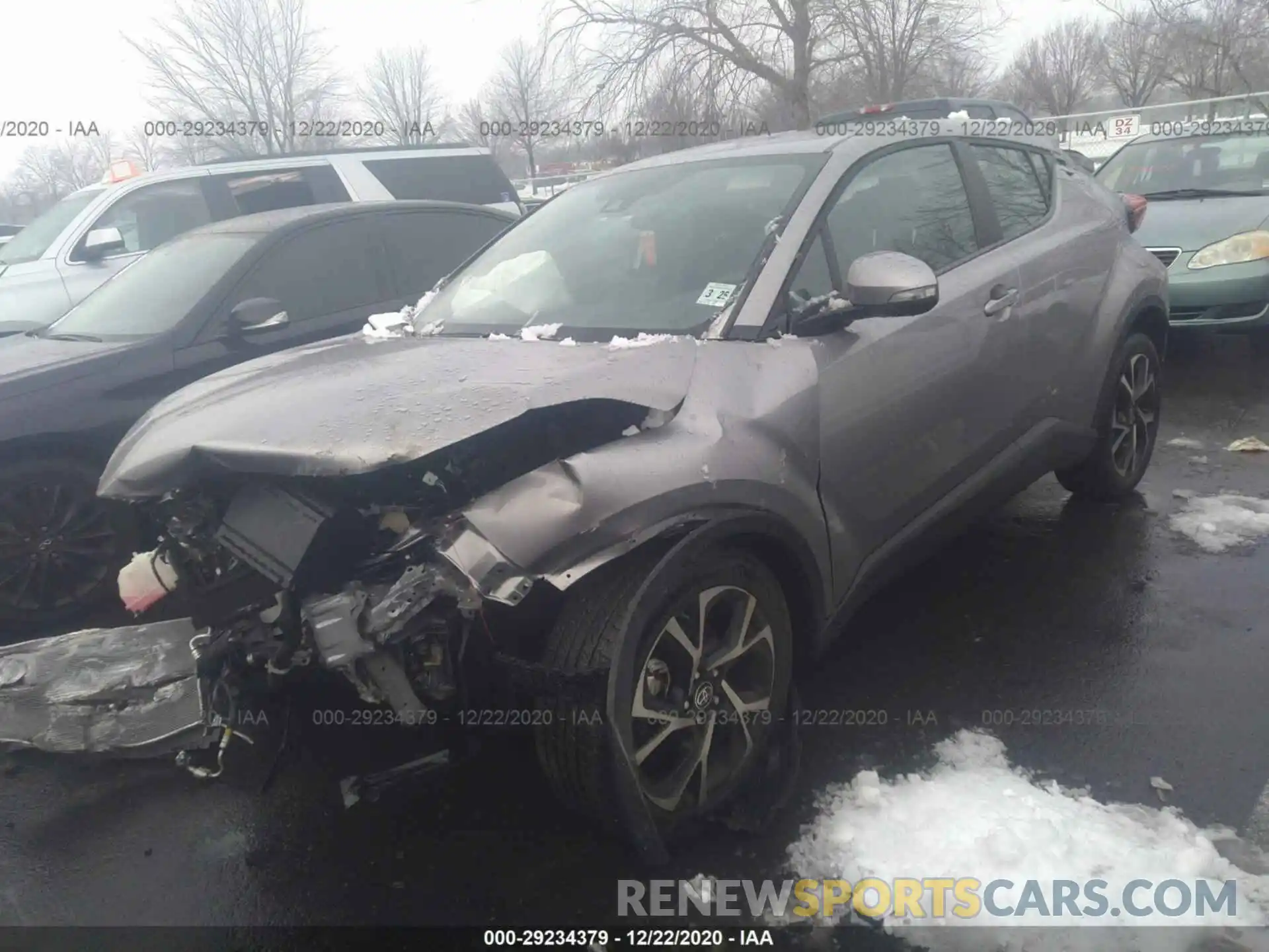 2 Photograph of a damaged car NMTKHMBX9LR106465 TOYOTA C-HR 2020