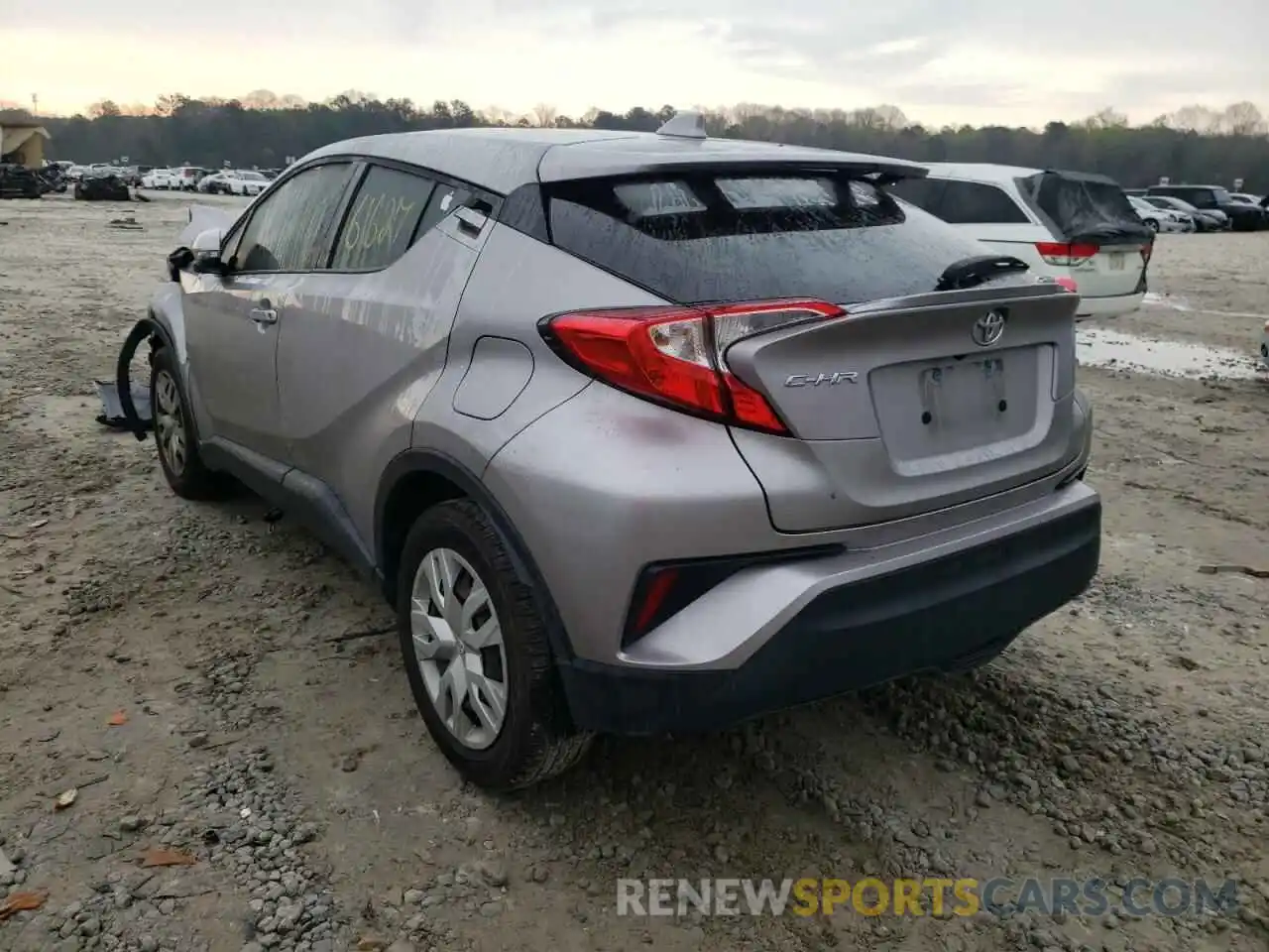 3 Photograph of a damaged car NMTKHMBX9LR106529 TOYOTA C-HR 2020