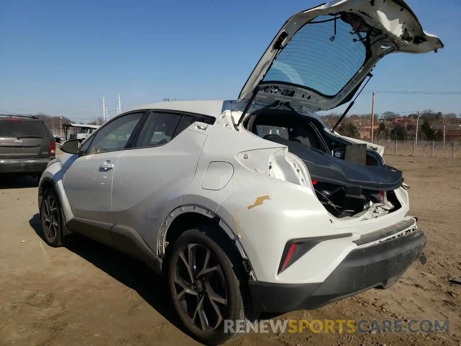 3 Фотография поврежденного автомобиля NMTKHMBX9LR106868 TOYOTA C-HR 2020