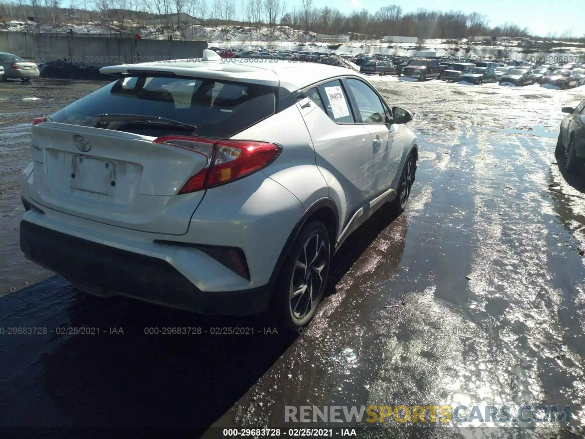 4 Photograph of a damaged car NMTKHMBX9LR108247 TOYOTA C-HR 2020