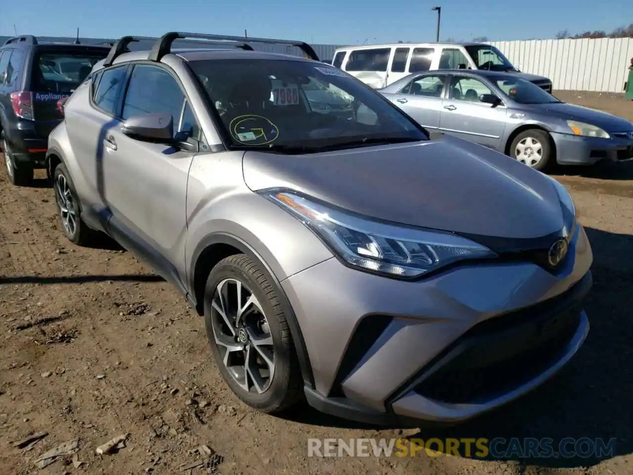 1 Photograph of a damaged car NMTKHMBX9LR108314 TOYOTA C-HR 2020