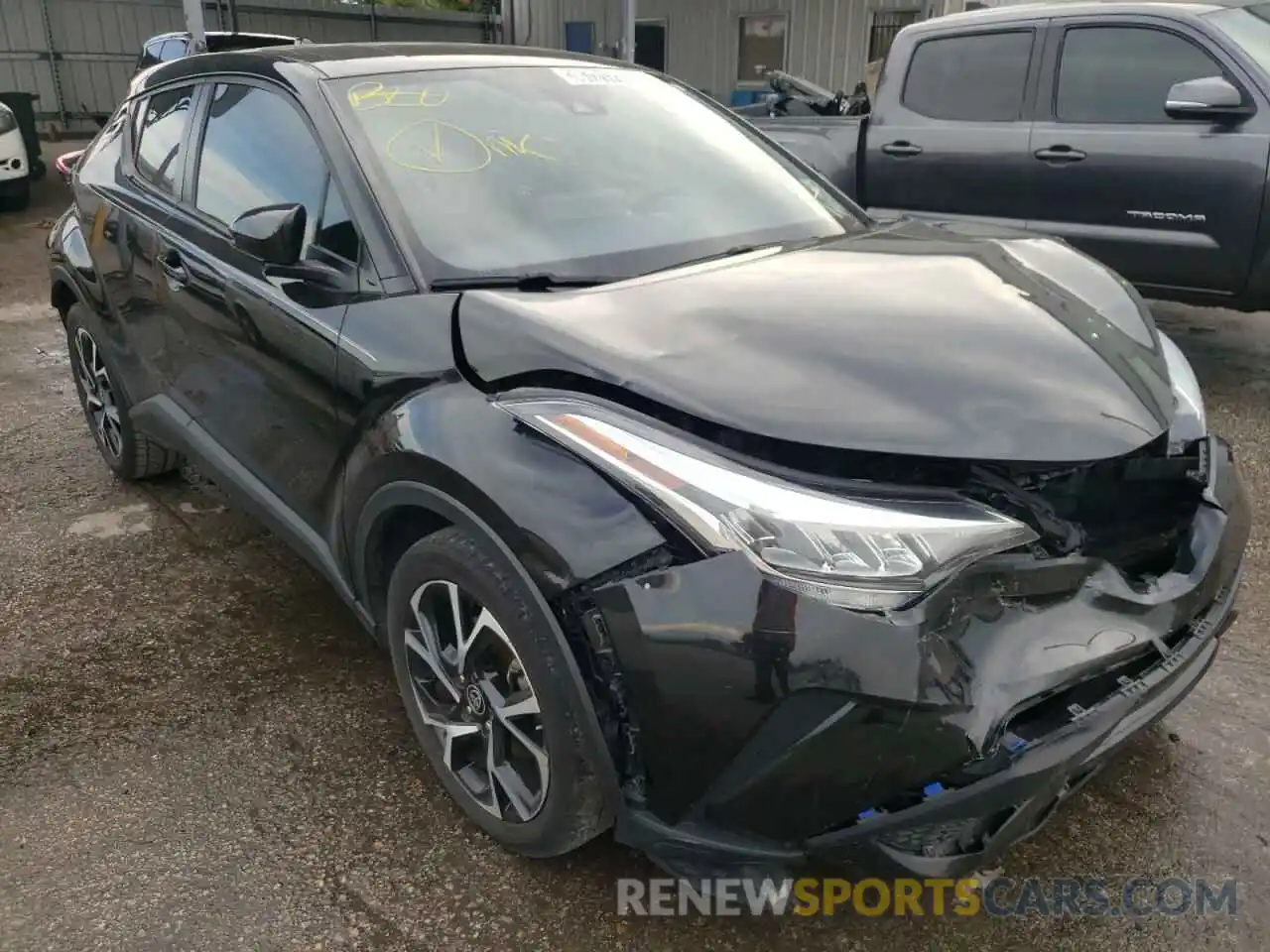 1 Photograph of a damaged car NMTKHMBX9LR109043 TOYOTA C-HR 2020