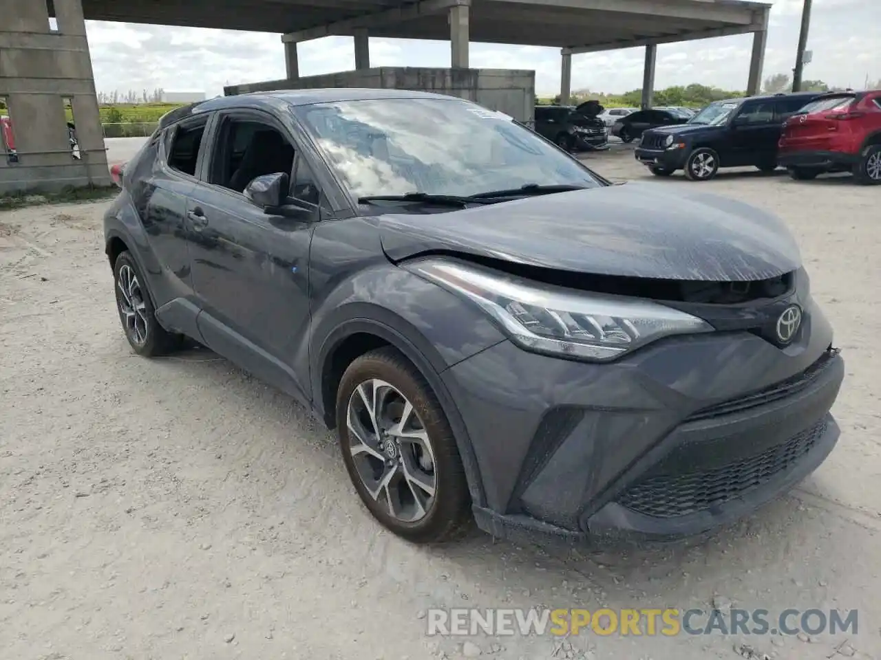 1 Photograph of a damaged car NMTKHMBX9LR111505 TOYOTA C-HR 2020