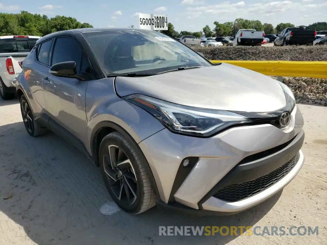 1 Photograph of a damaged car NMTKHMBX9LR112122 TOYOTA C-HR 2020