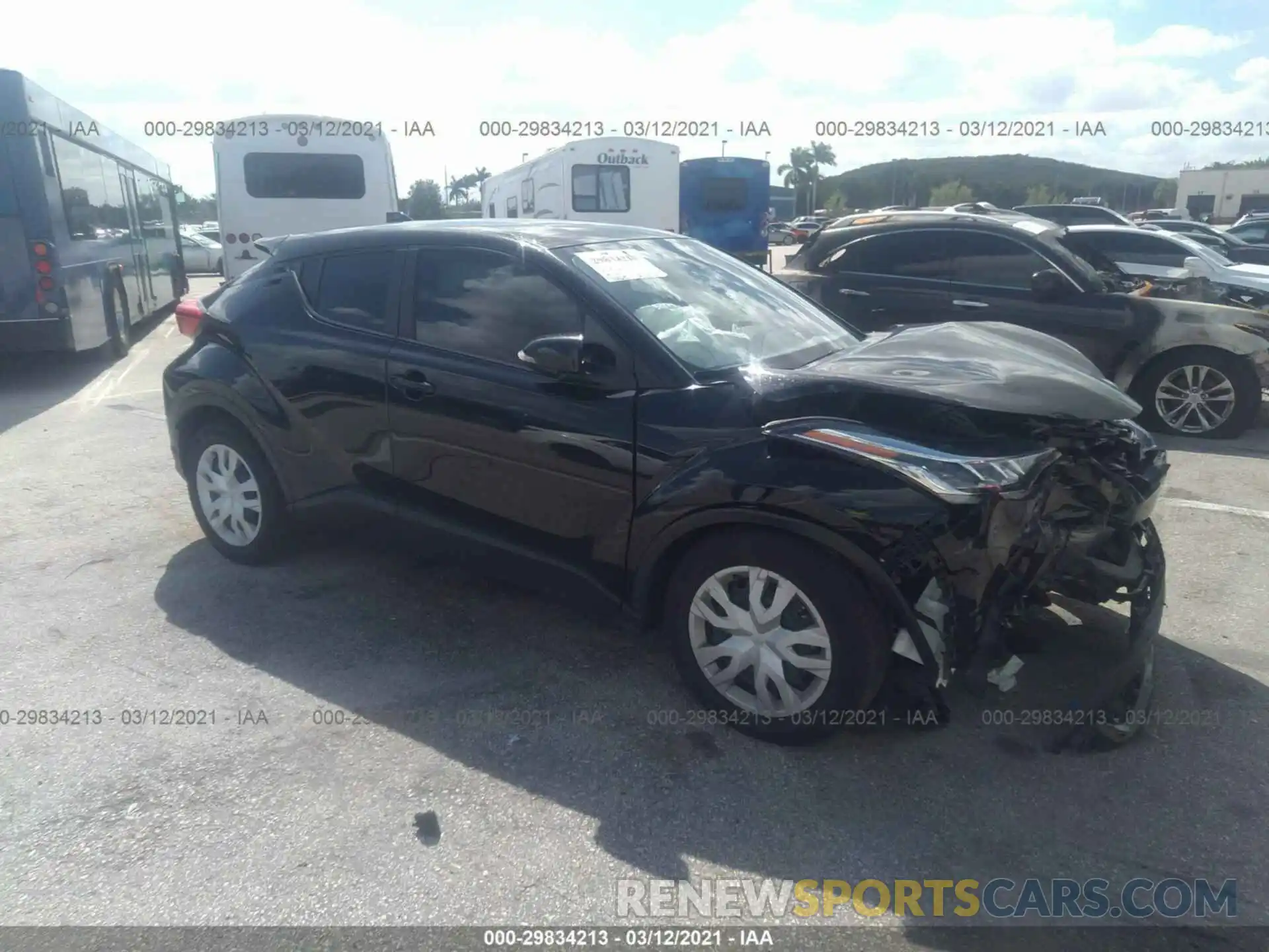 1 Photograph of a damaged car NMTKHMBX9LR115263 TOYOTA C-HR 2020